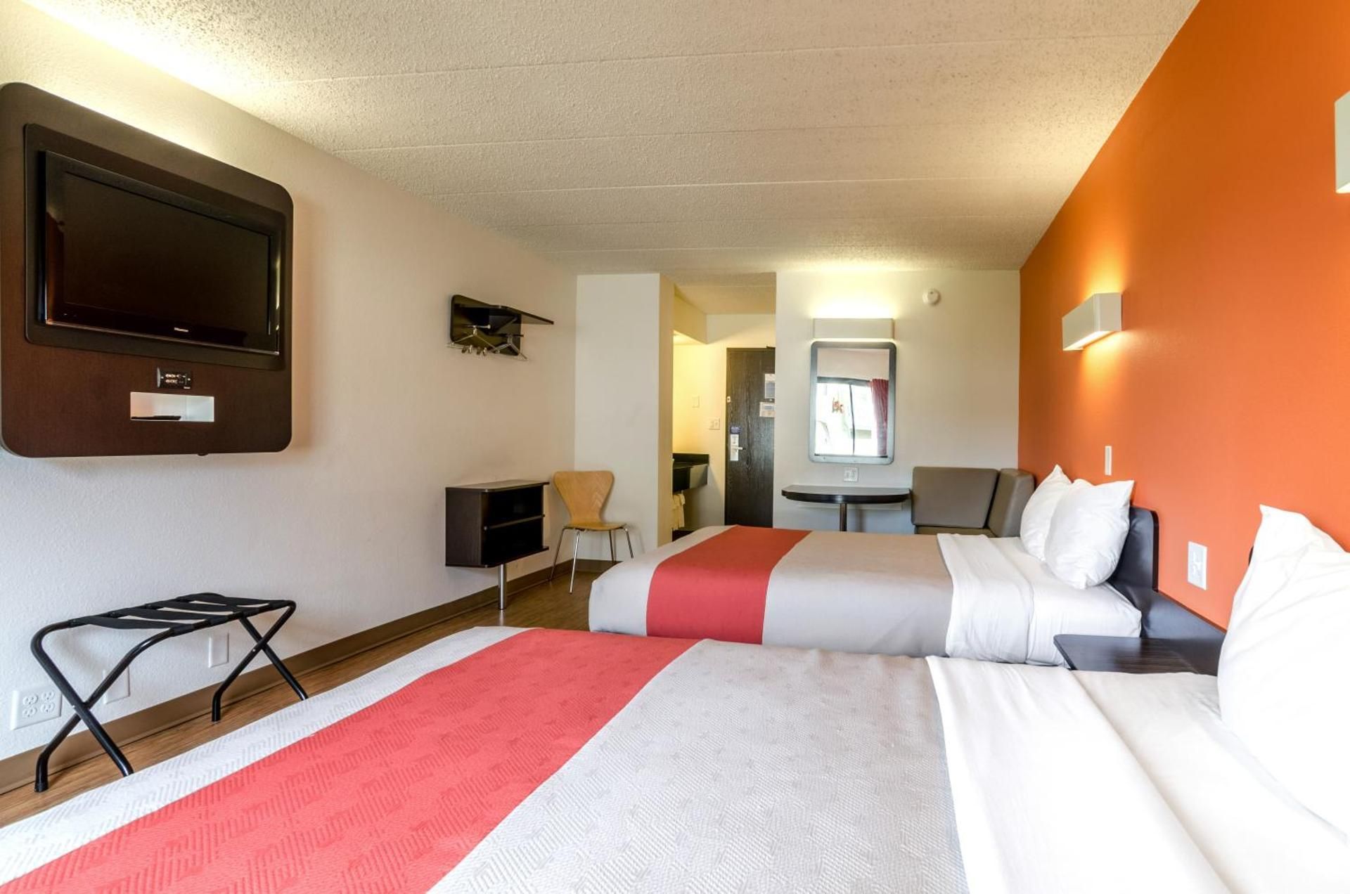 Queen Room with Two Queen Beds - Disability Access - Non-Smoking