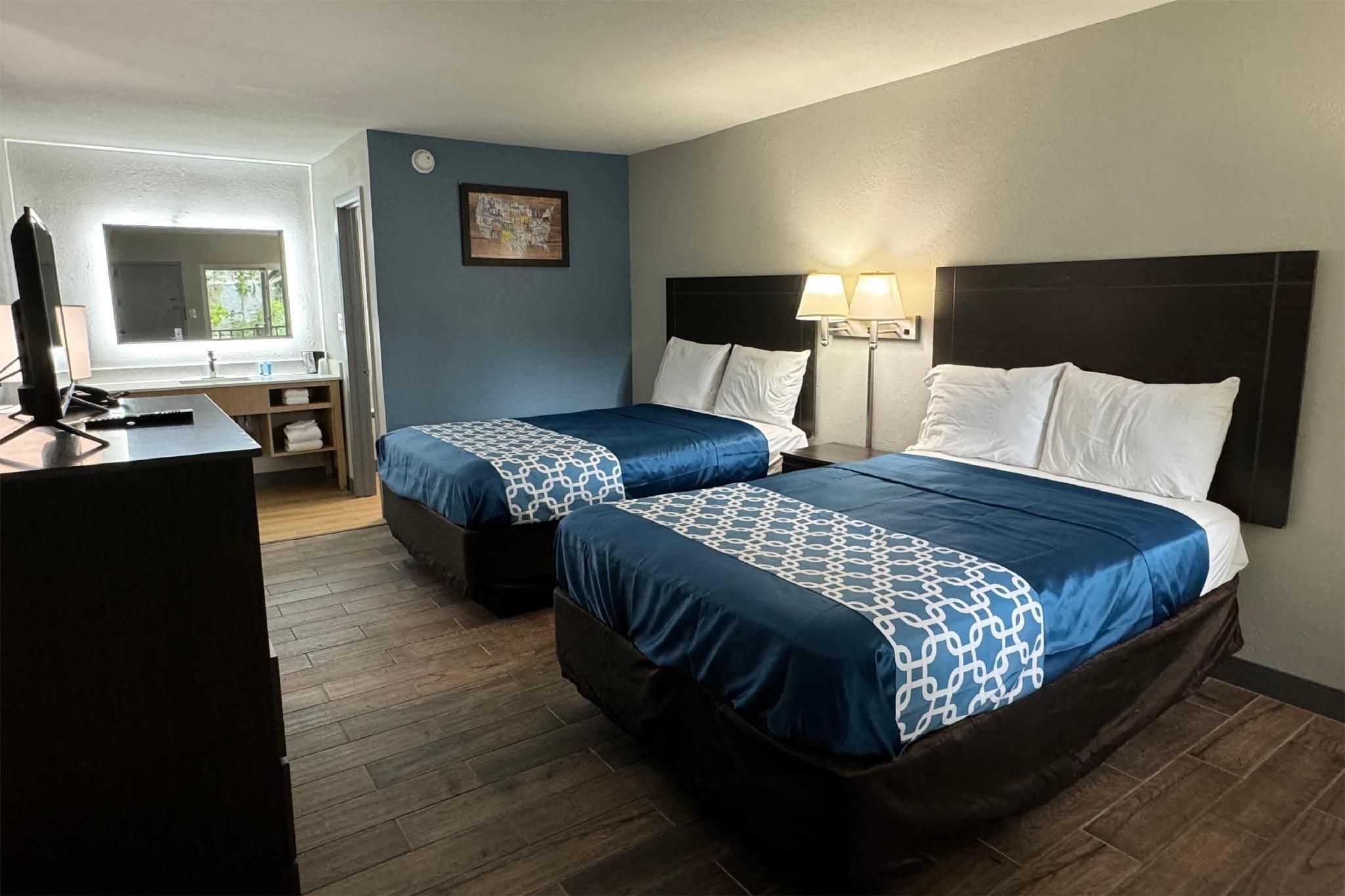2 Double Beds, Non-Smoking