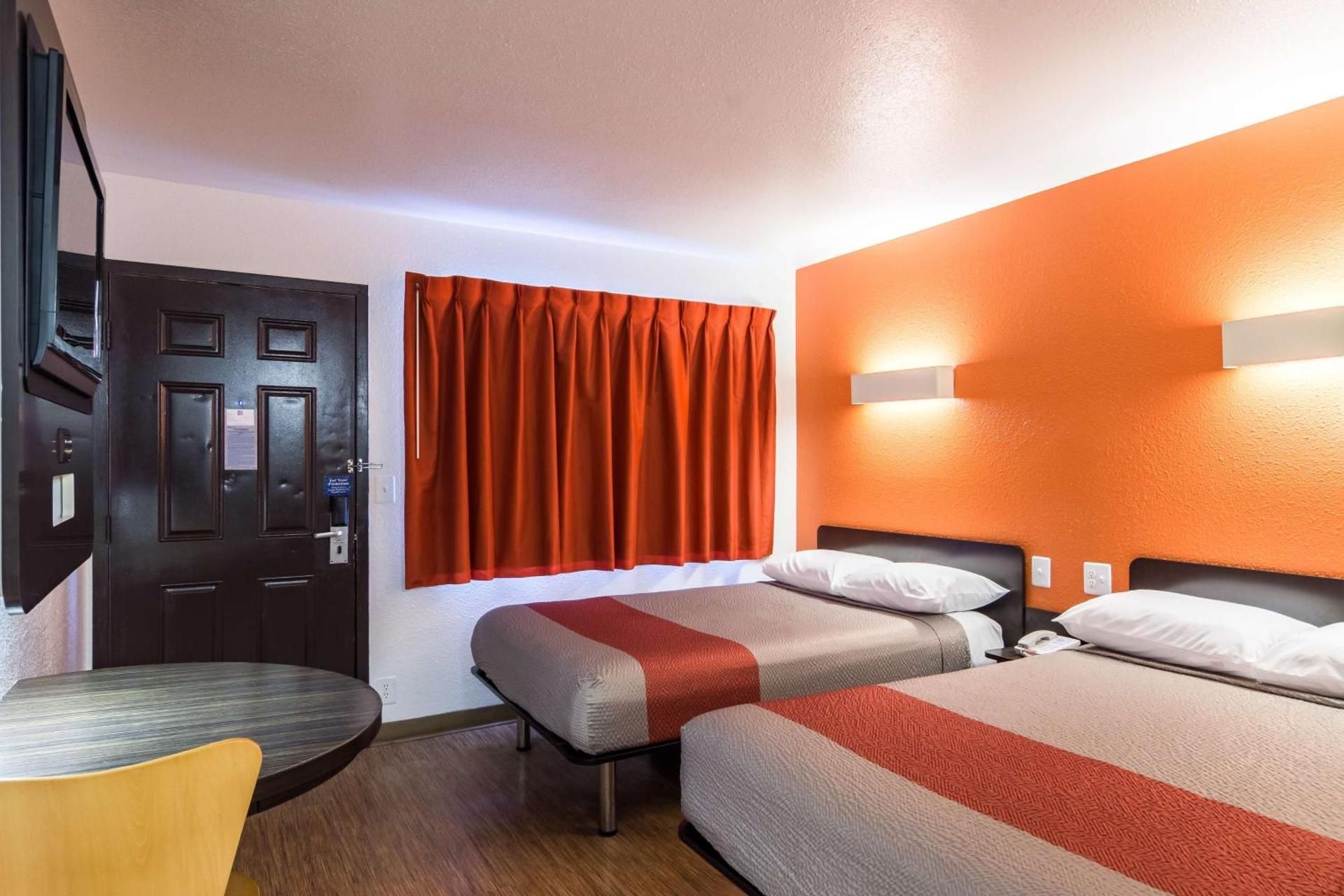 Quadruple Room - Non-Smoking