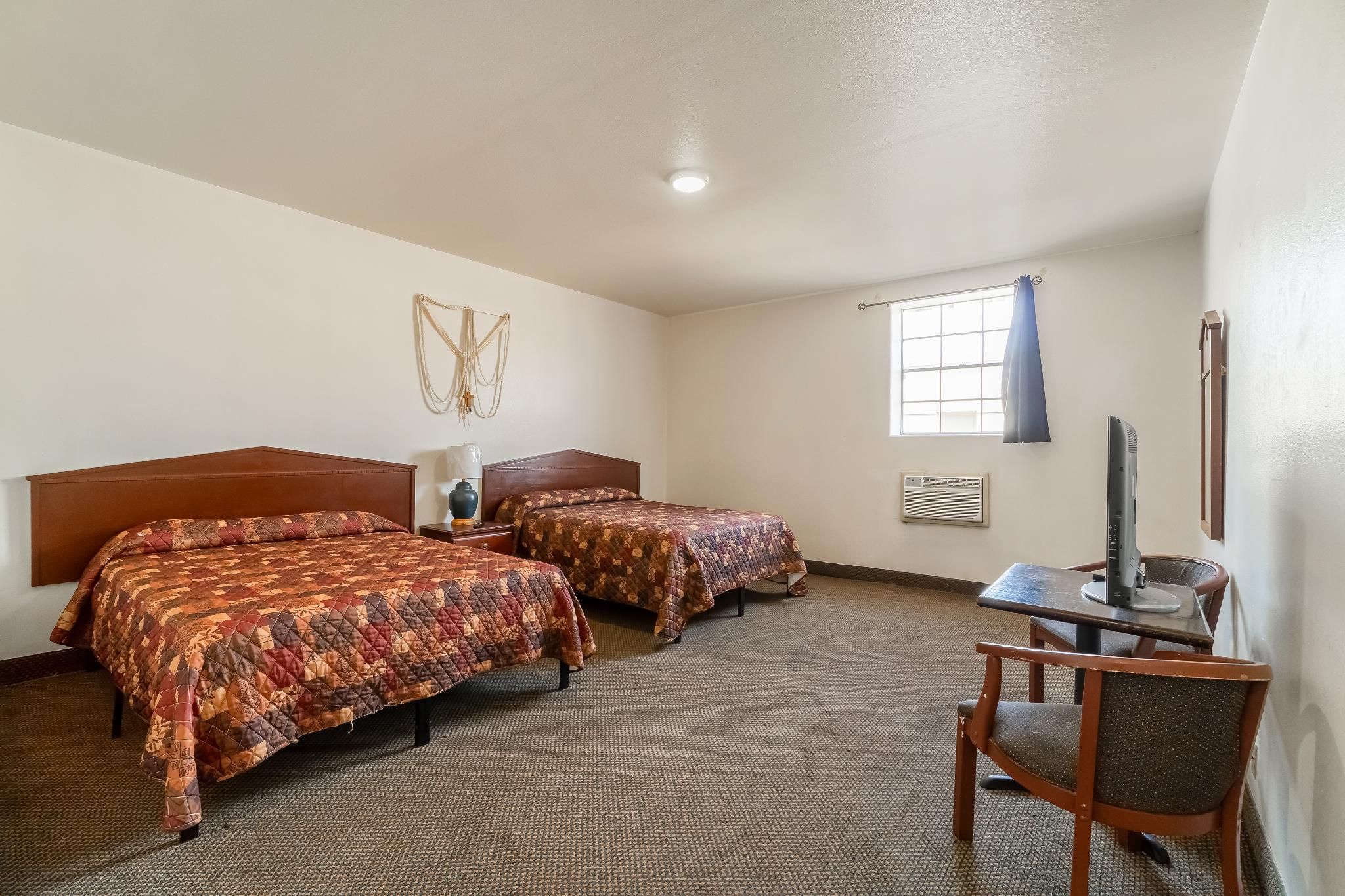 2 Queen Beds Non-Smoking