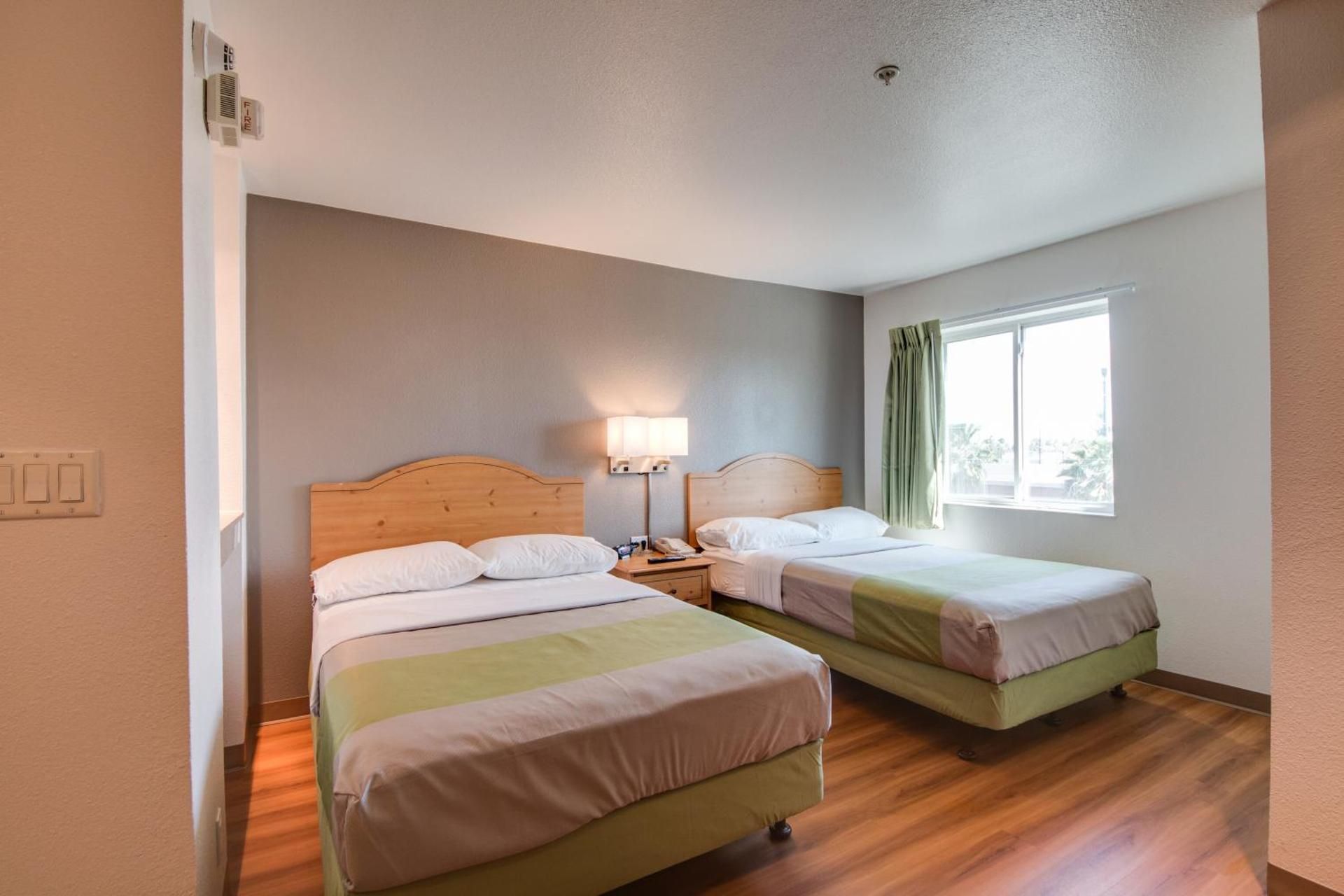 Studio 6 Brownsville, TX Quadruple Room - Disability Access