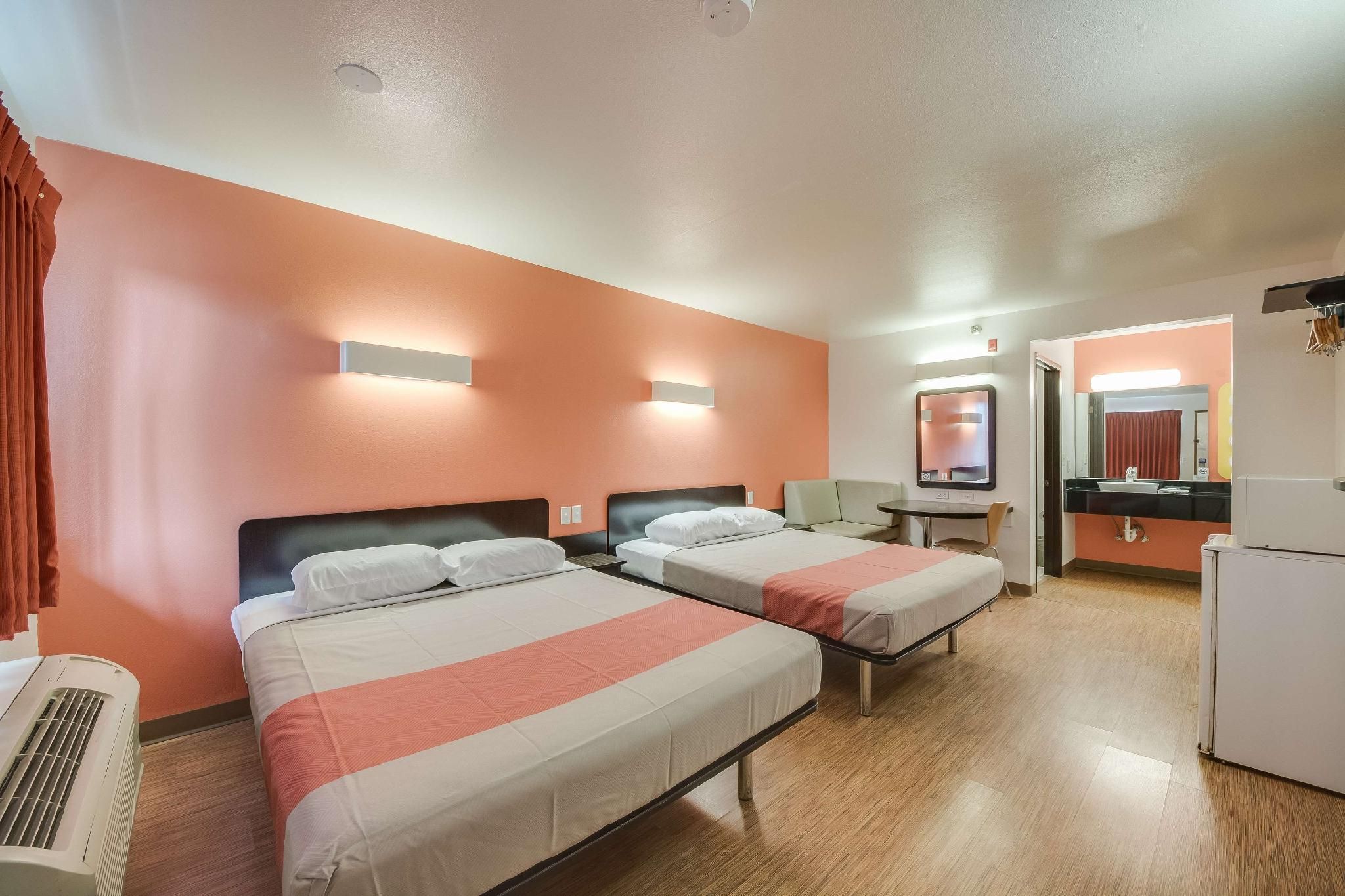 Motel 6 Brownsville, TX - North 2 QUEEN BEDS | SMOKING