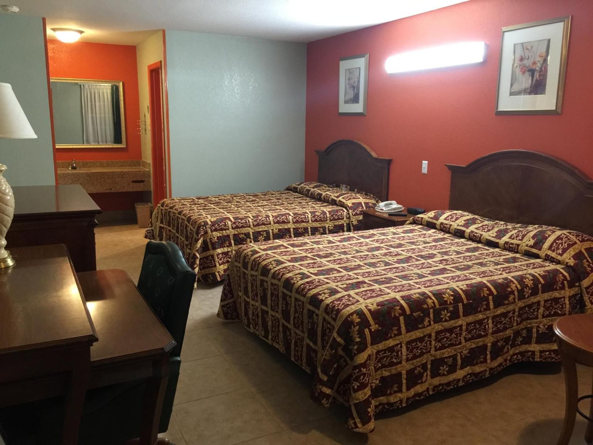 Queen Room with Two Queen Beds