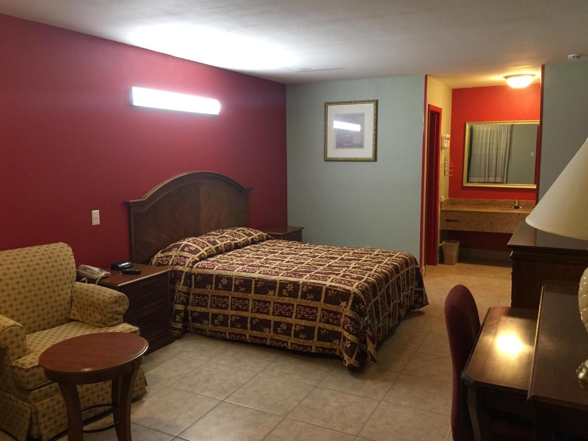 Texas Inn King Room - Disability Access