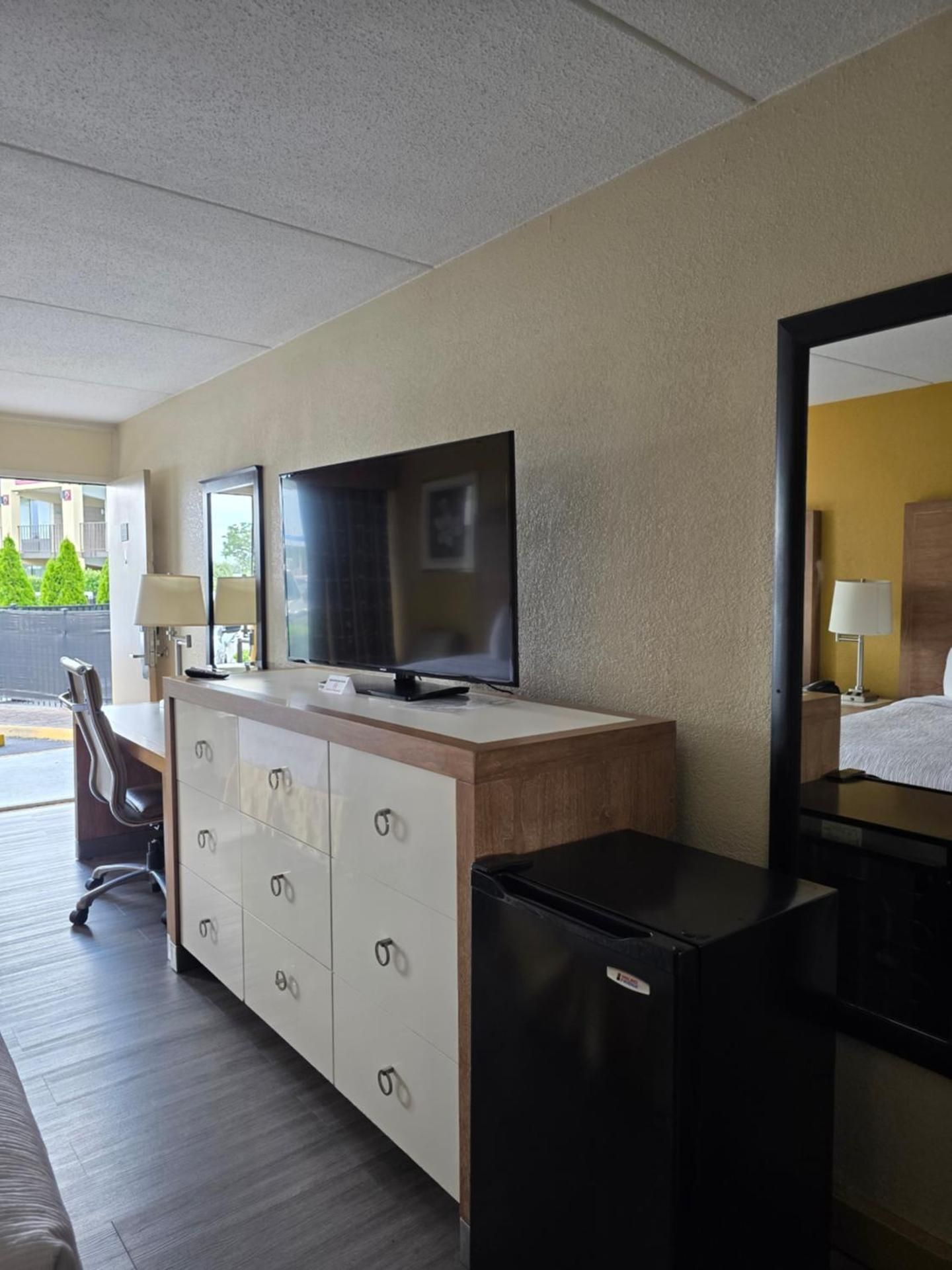 Chattanooga Heritage Inn King Suite 3