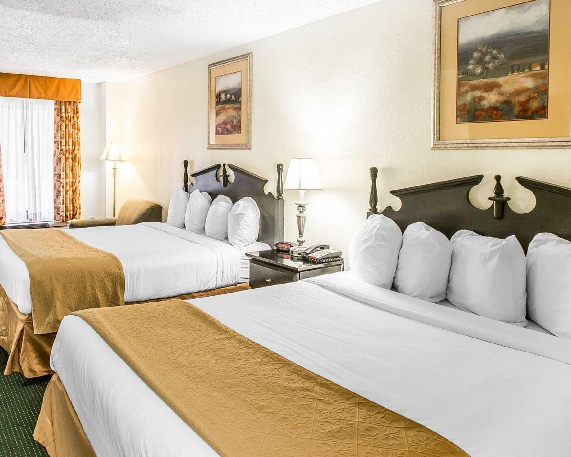 Quality Inn & Suites Conference Center Statesboro Historic District 2 Queen Beds - Non-Smoking