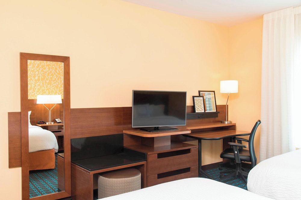 Room, 2 Queen Beds (Hearing Accessible)