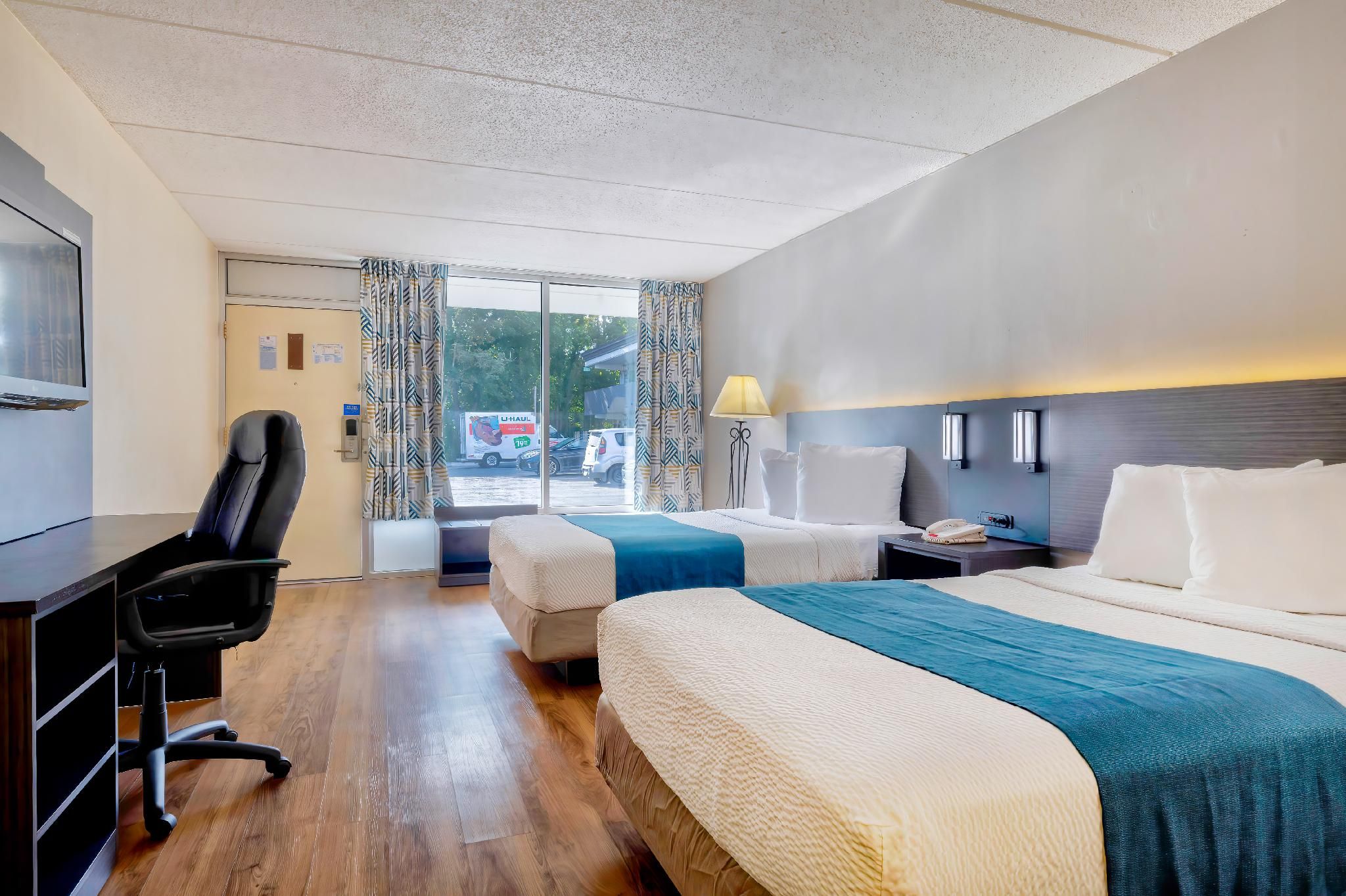 2 FULL BEDS | NON-SMOKING, MICFRIDGE