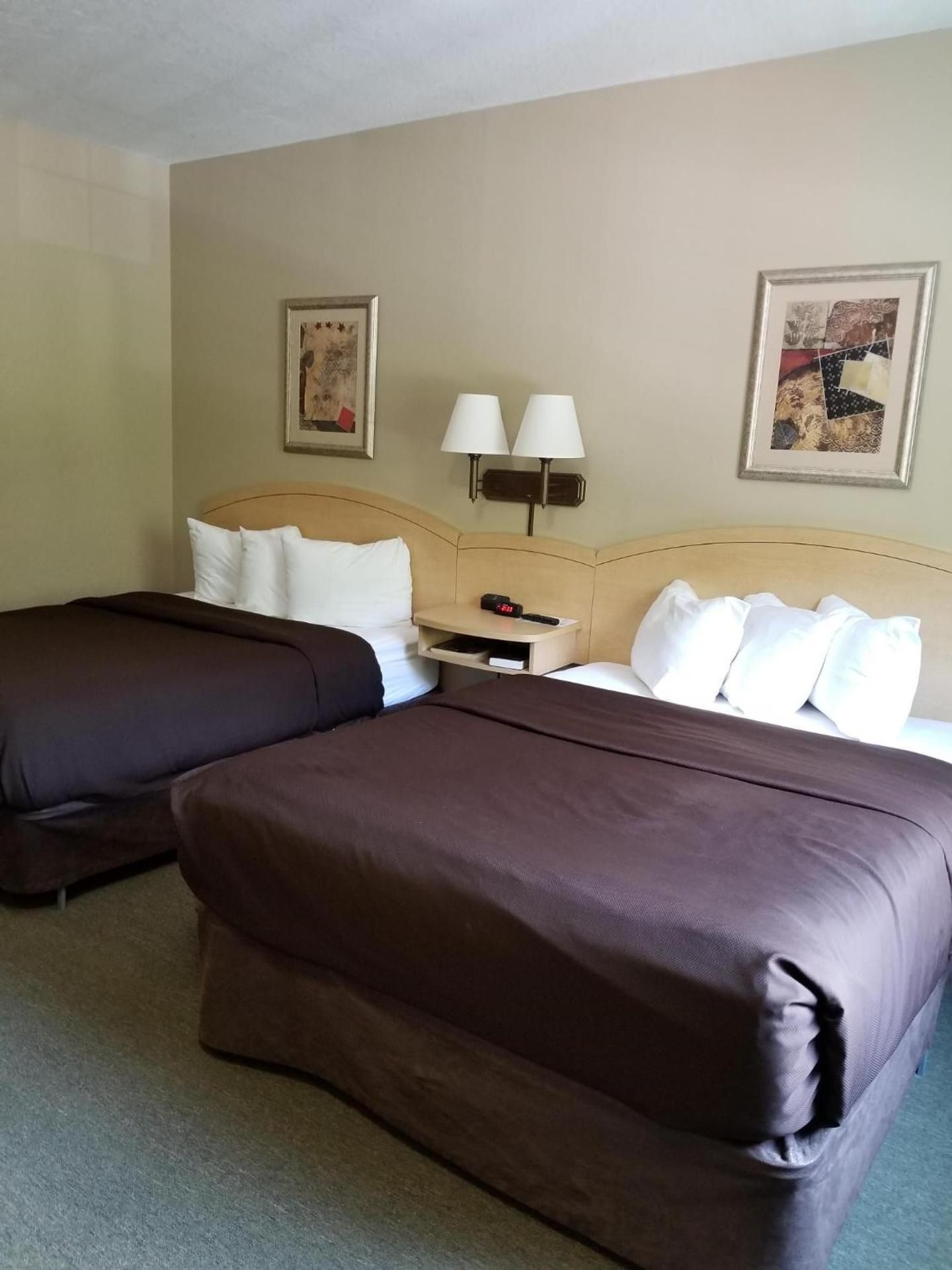 Queen Room with Two Queen Beds - Accessible/Non-Smoking