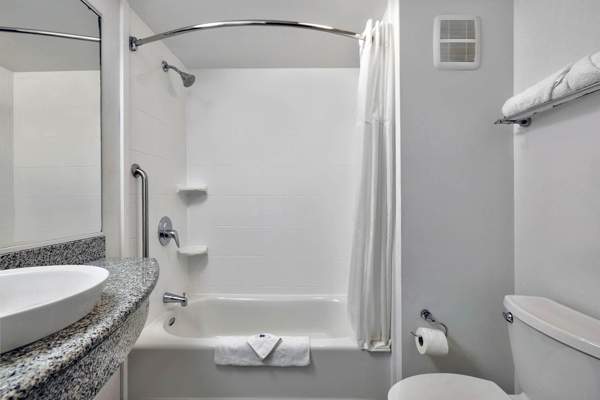 Motel 6 Marble Falls, TX 2 Full Beds | Non-Smoking, Micfridge 3