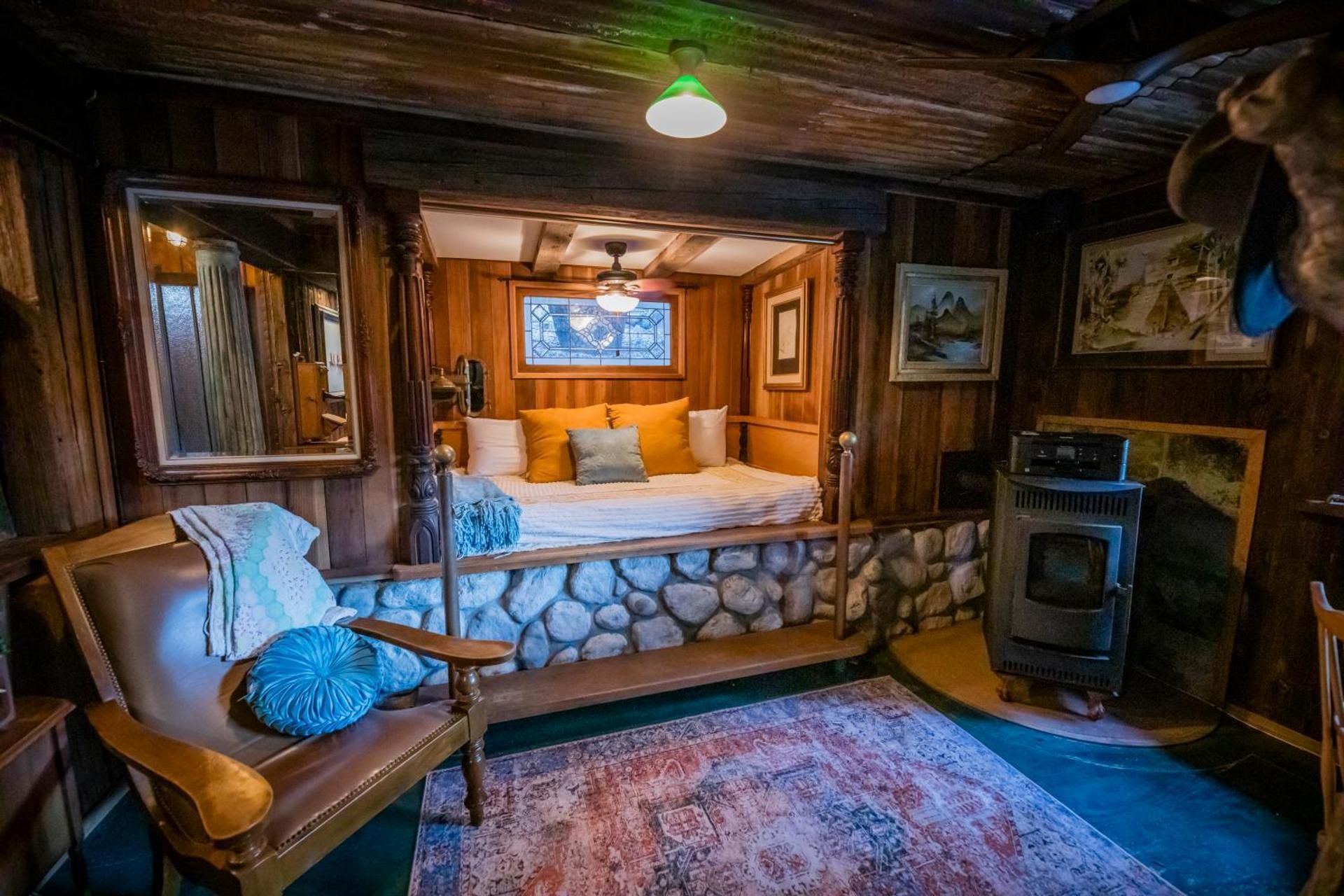 Triple Room with Private Bathroom