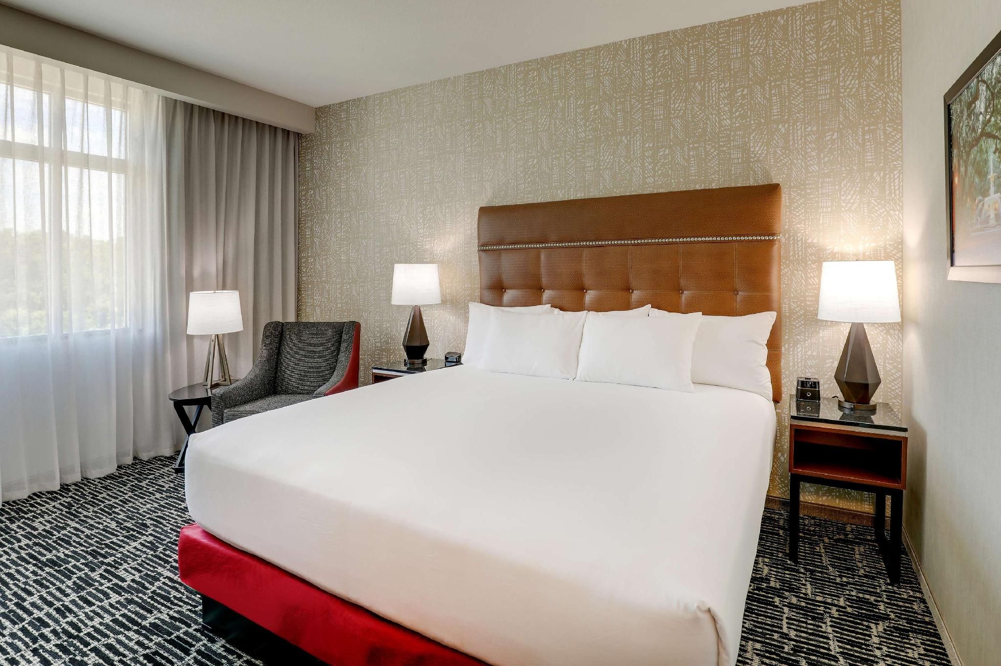 Upper Floor King Room - Hearing Accessible