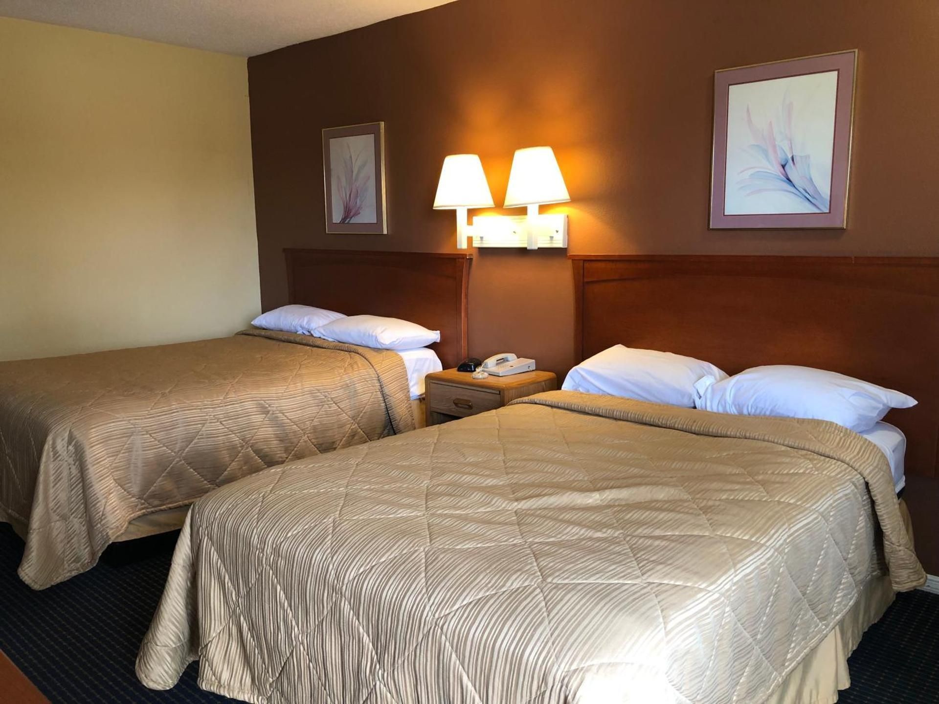 2 Double Beds Non-Smoking