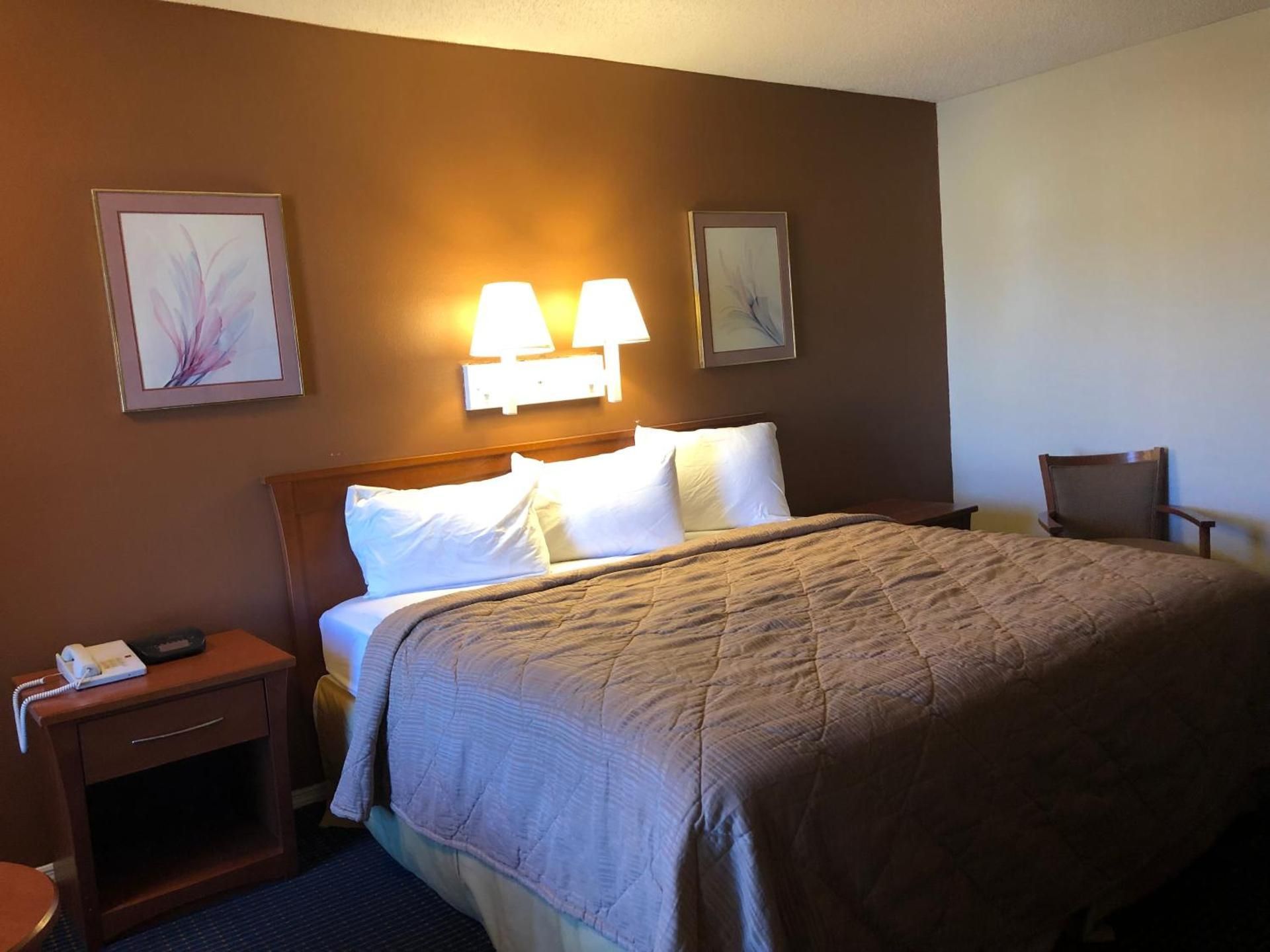 Superior King Room
