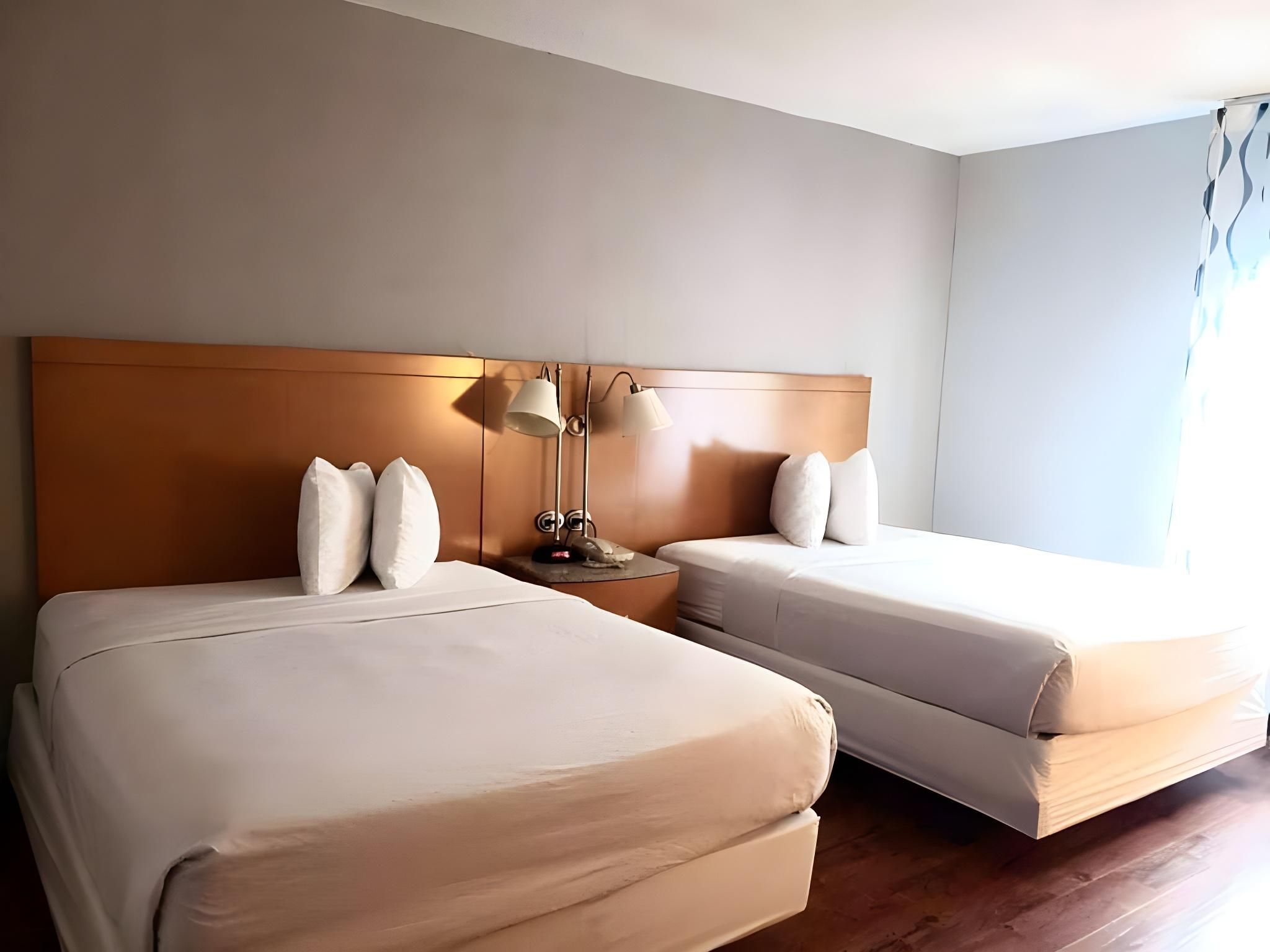 2 Queen Beds | Suite, Non-Smoking, Micfridge
