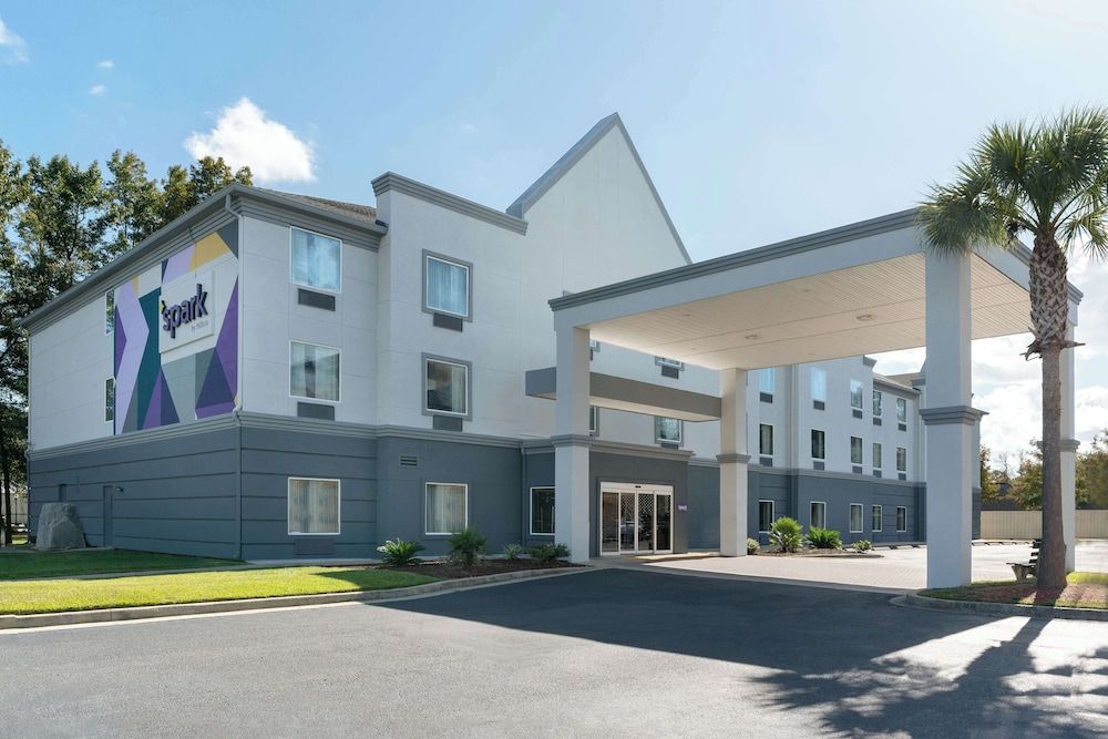 Spark by Hilton Savannah South I-95