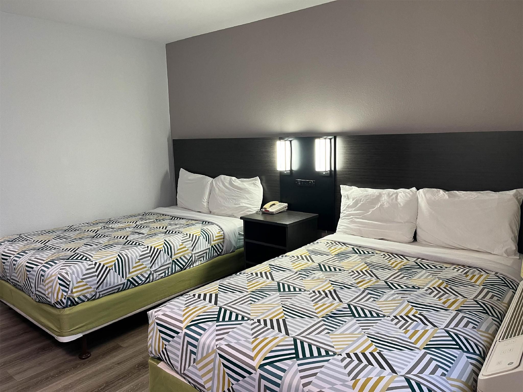 2 Full Beds | Non-Smoking