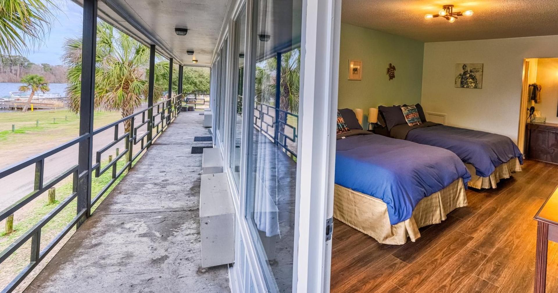 Double Room with Lake View