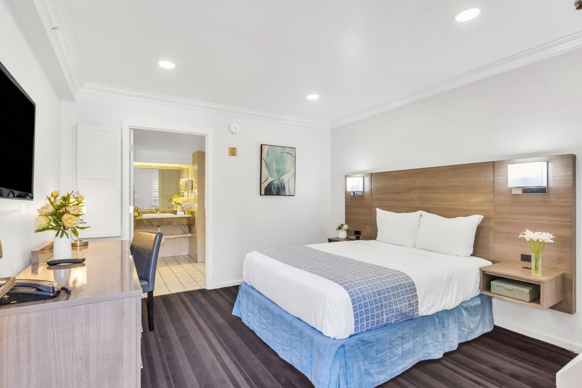 Double Bed Accessible Non-Smoking