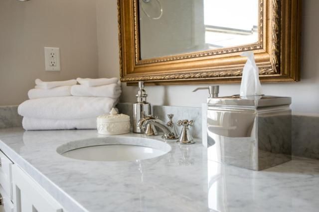 Suite with River View