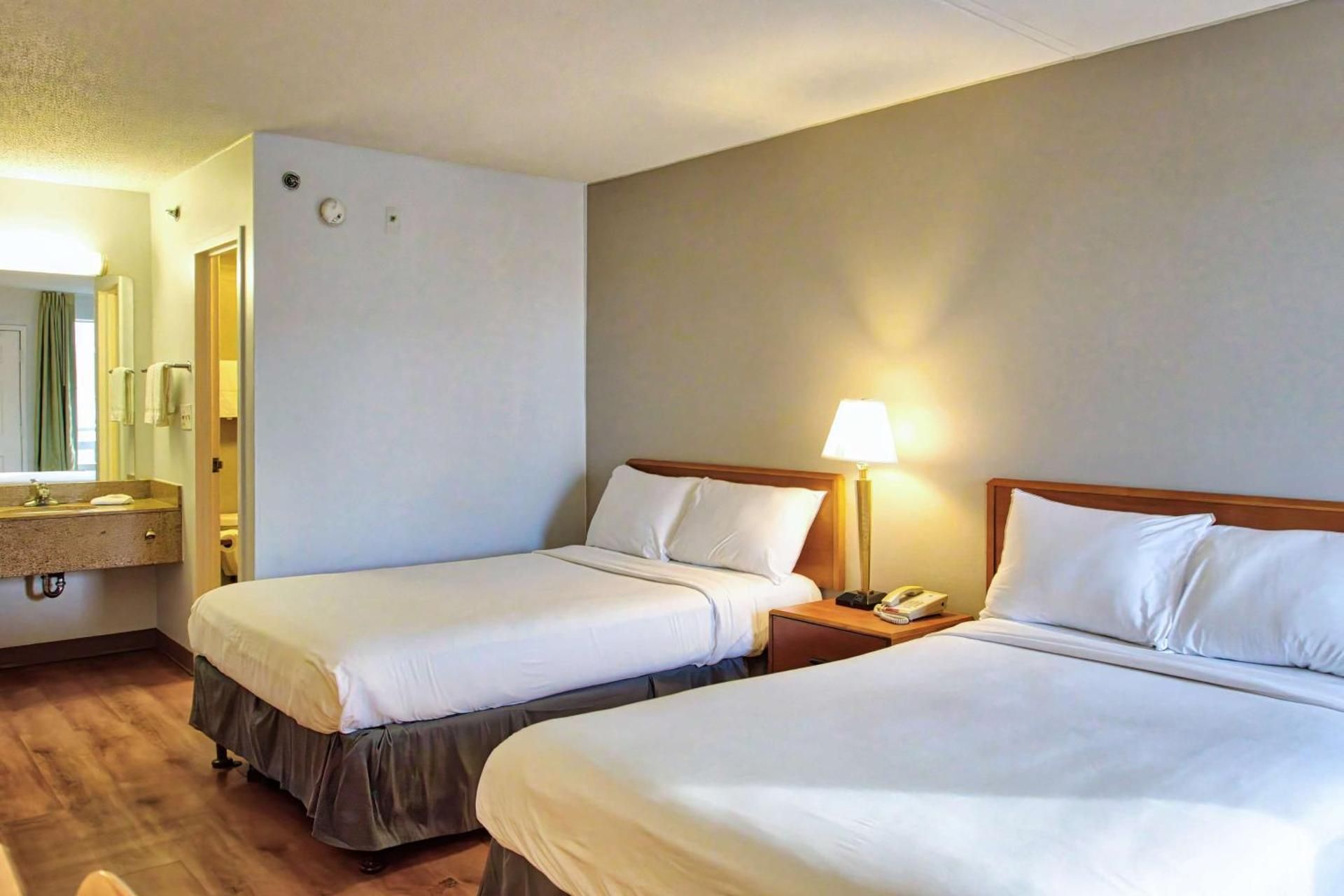 Double Room - Non-Smoking