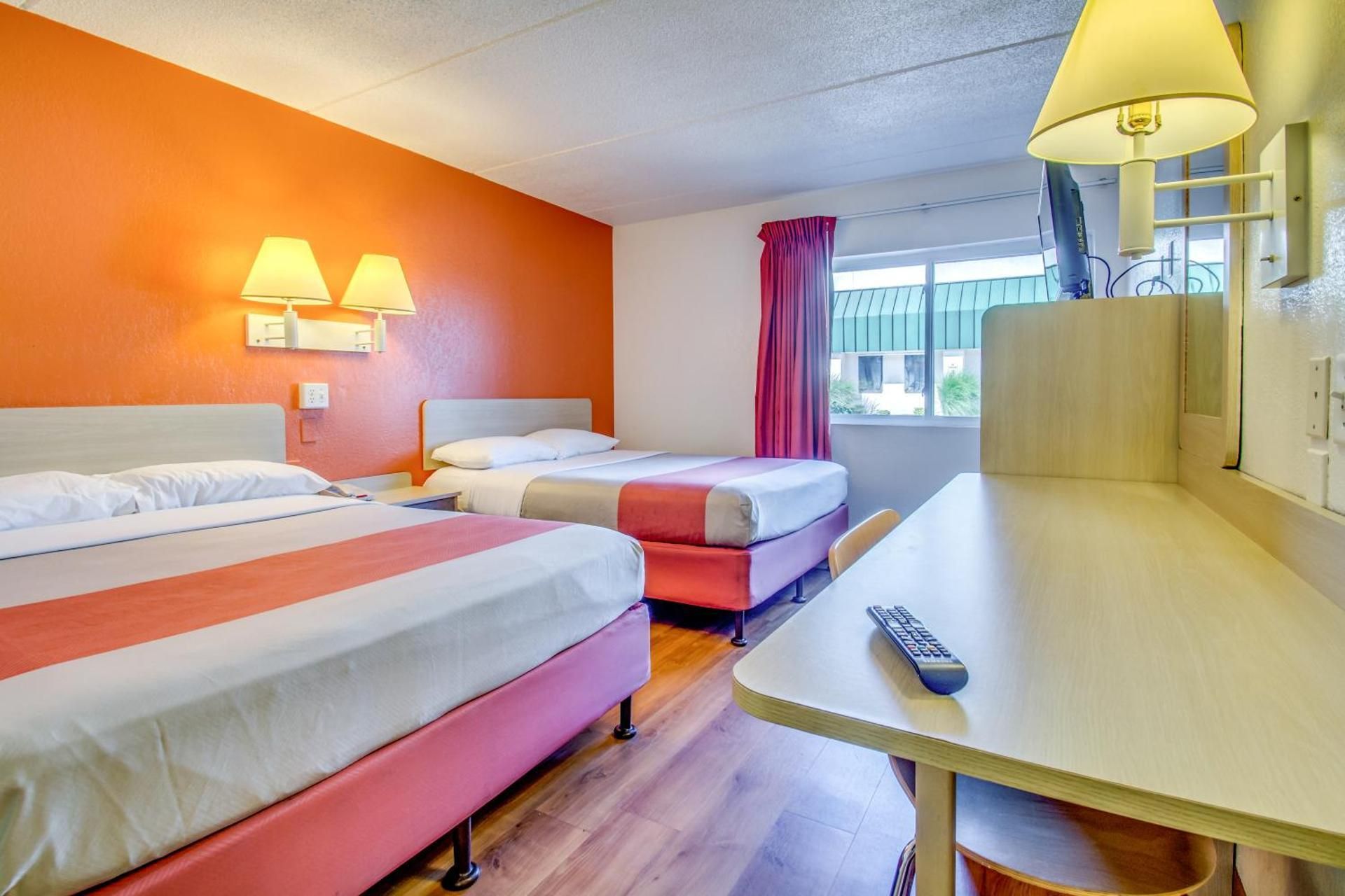 Queen Room with Two Queen Beds - Disability Access - Non-Smoking