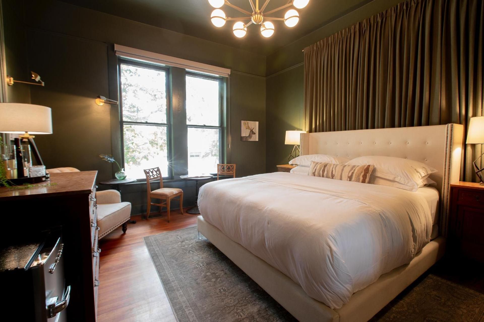 King Room with Pool View