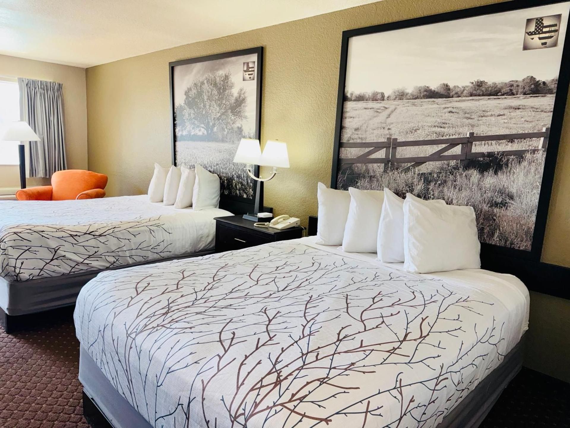 Queen Room with Two Queen Beds - Disability Access