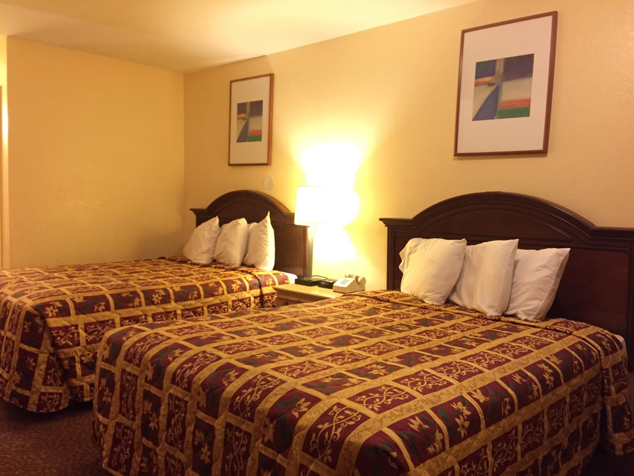 Two Double Beds - Non-Smoking