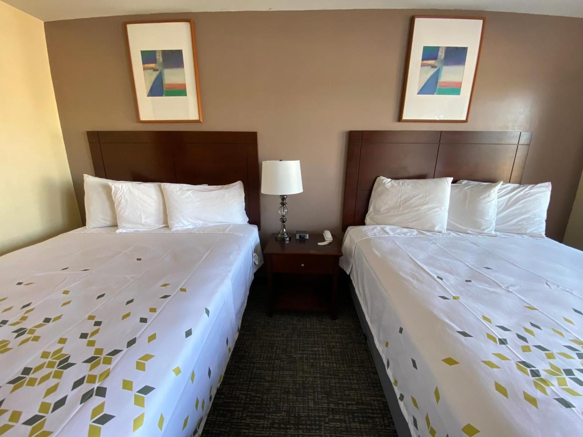 Beachway Inn Motel Two Queen Beds - Non-Smoking 2