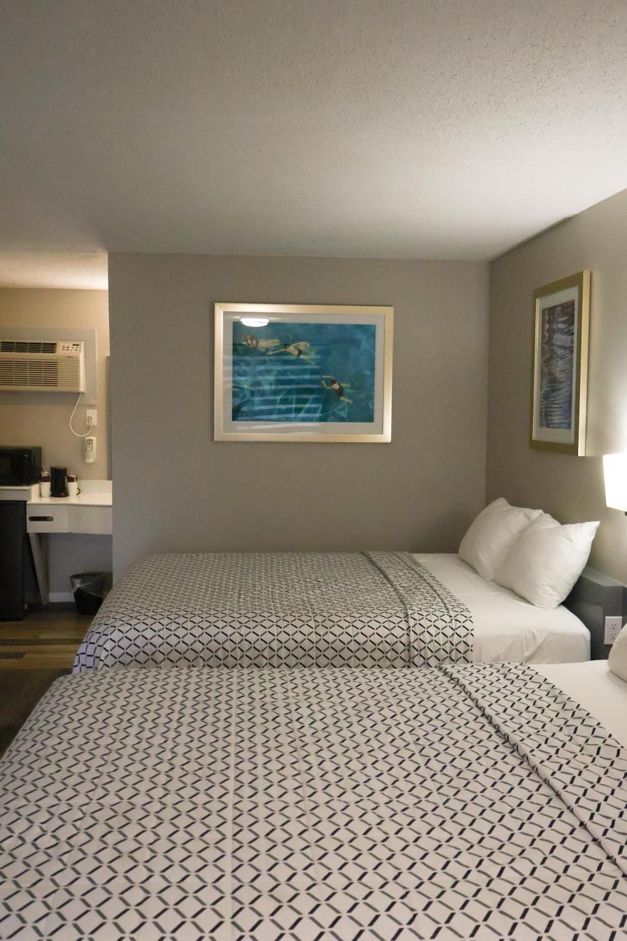 Queen Room