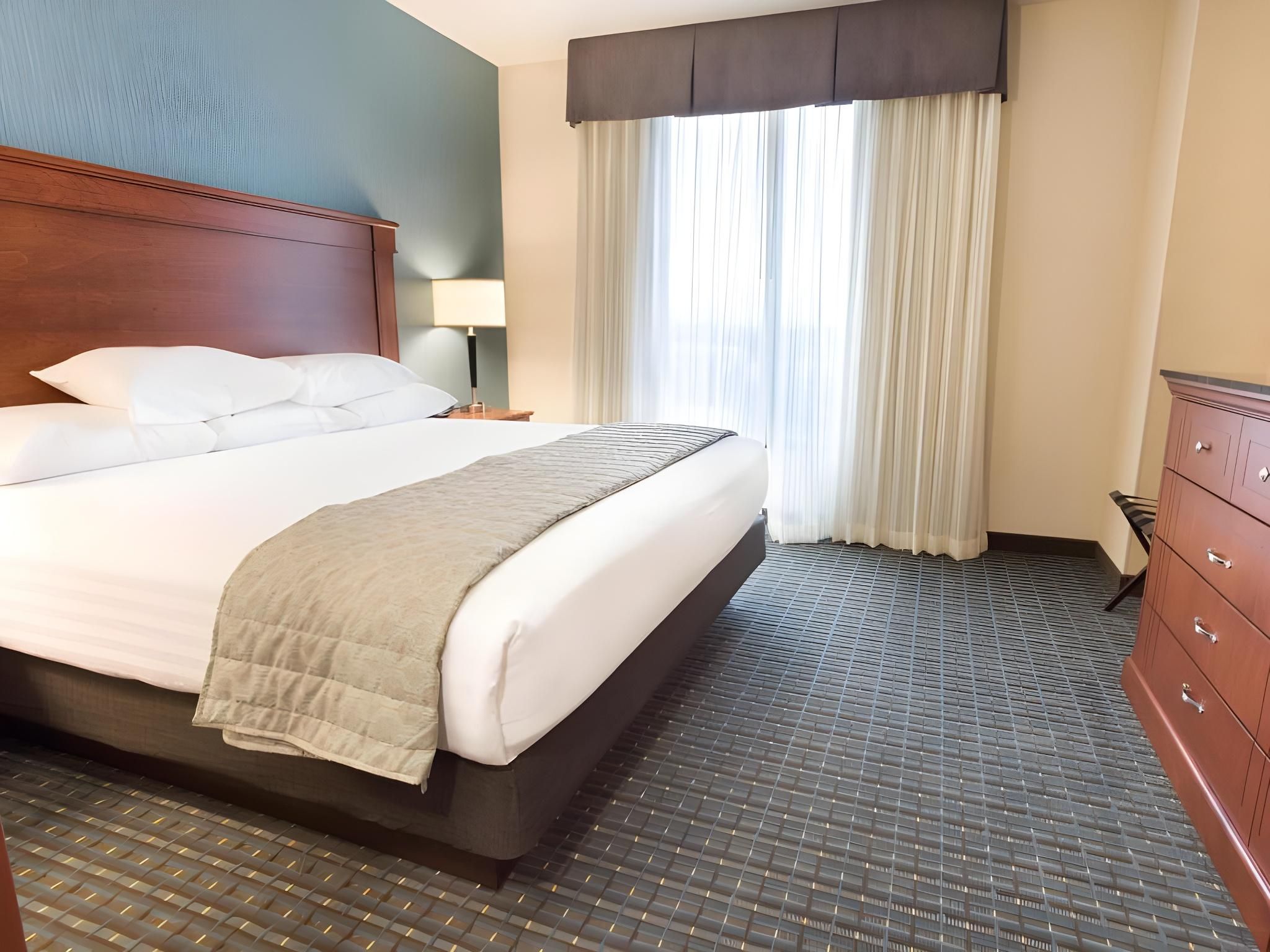 1 King Bed Upper Floor