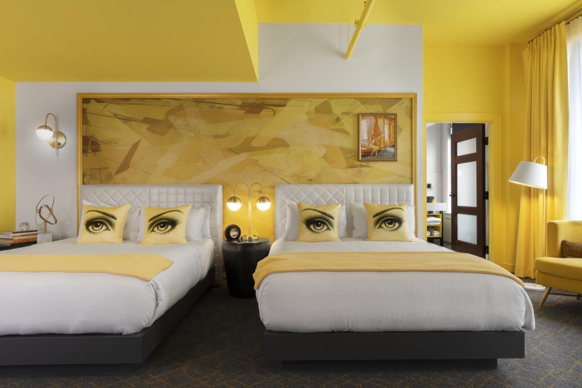 Large Queen Room with Two Queen Beds
