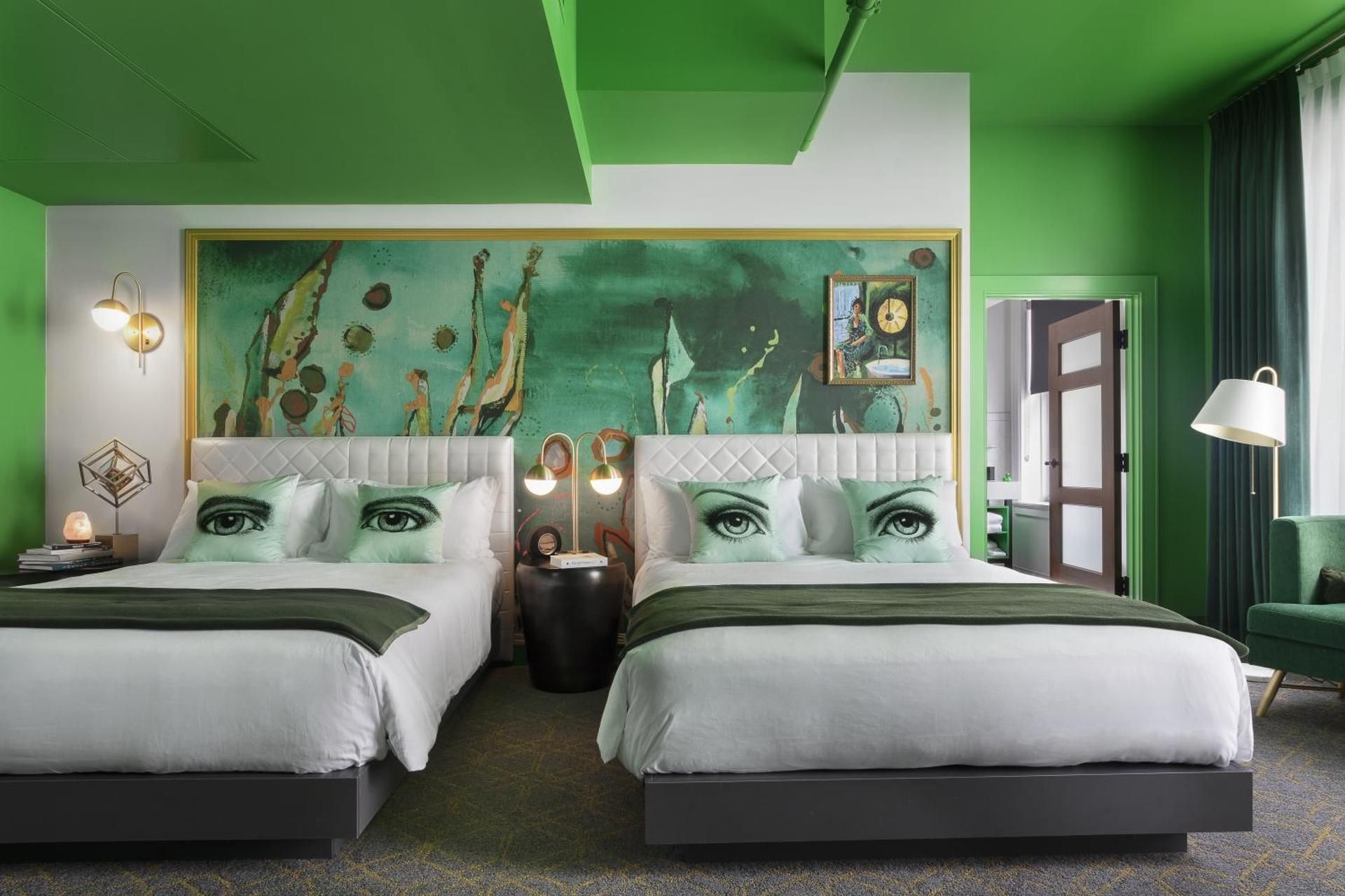 Large Queen Room with Two Queen Beds