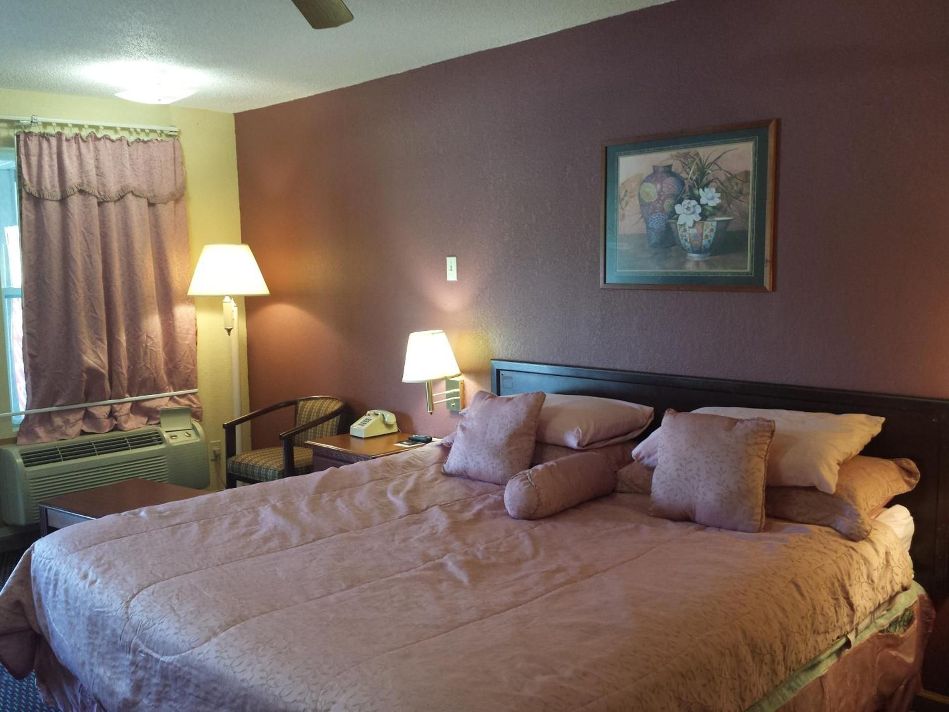 King Room with Spa Bath