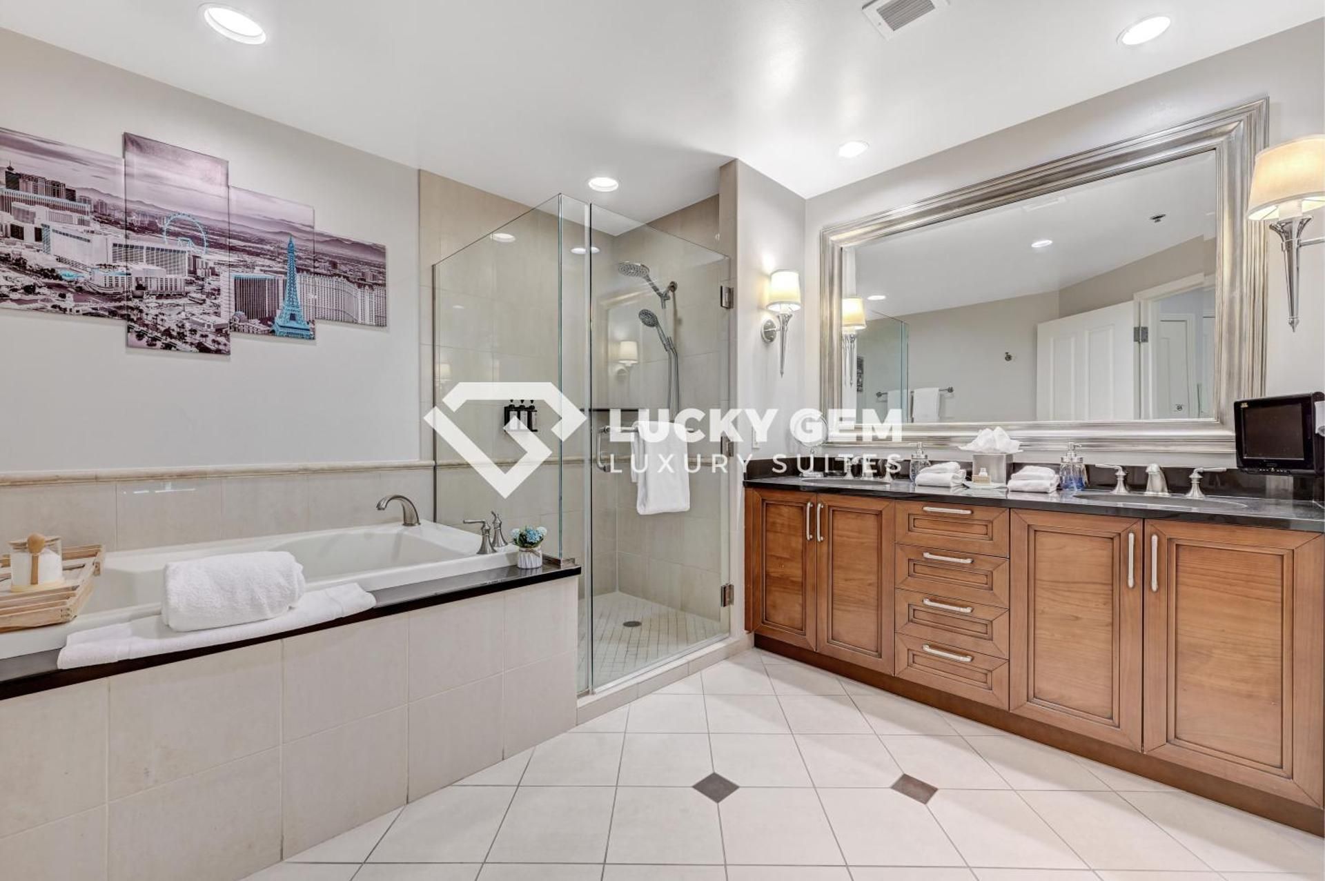 Suite with City View