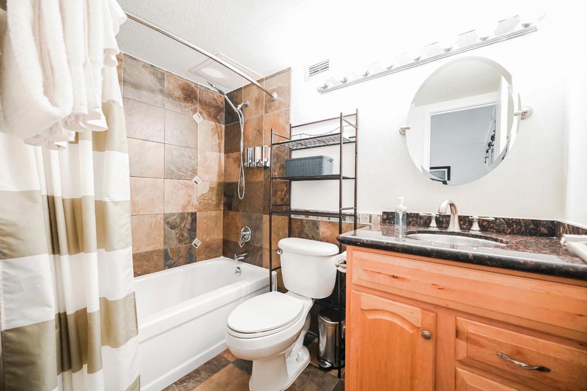 One Bedroom Center Strip