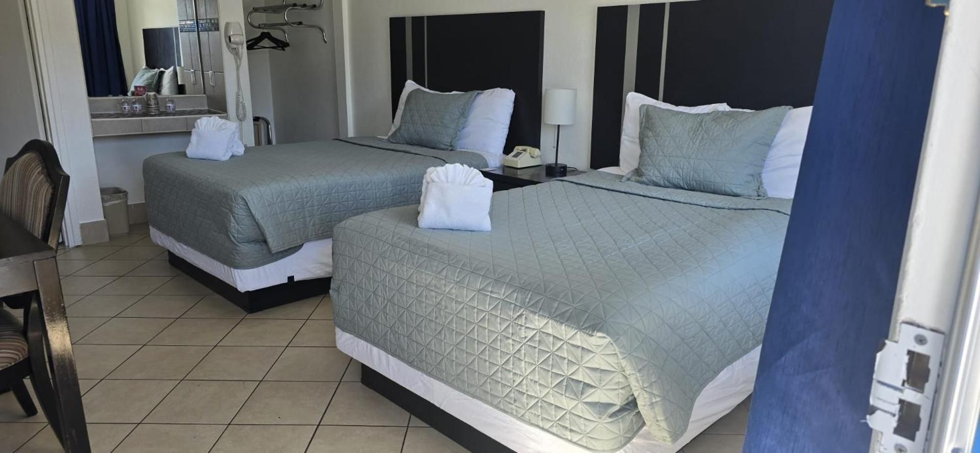 Travelsuites Inn Double Room