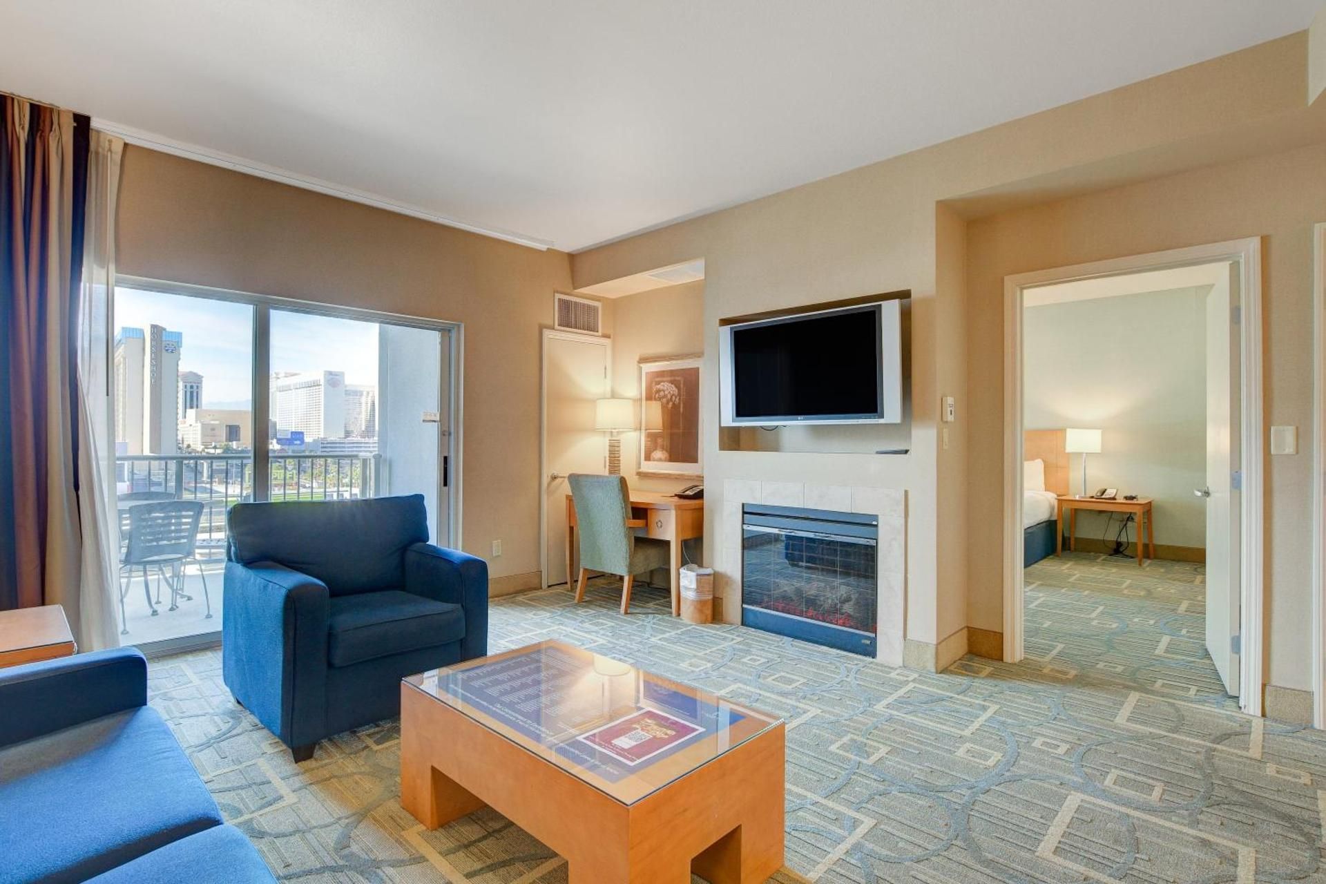 Superior King Suite
