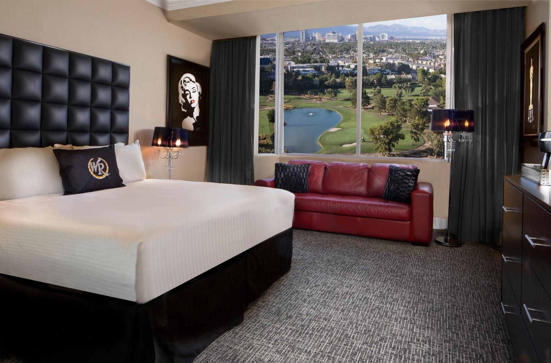 Westgate Las Vegas Resort & Casino Signature King Room