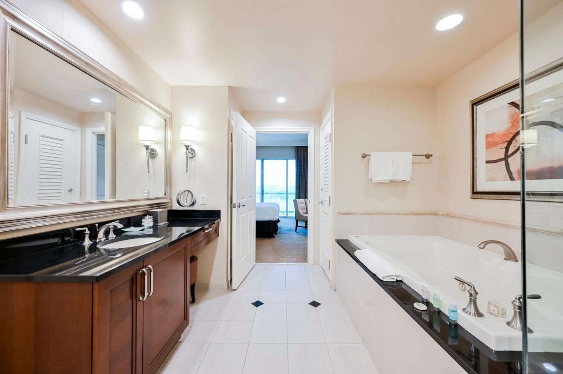 One-Bedroom - Balcony