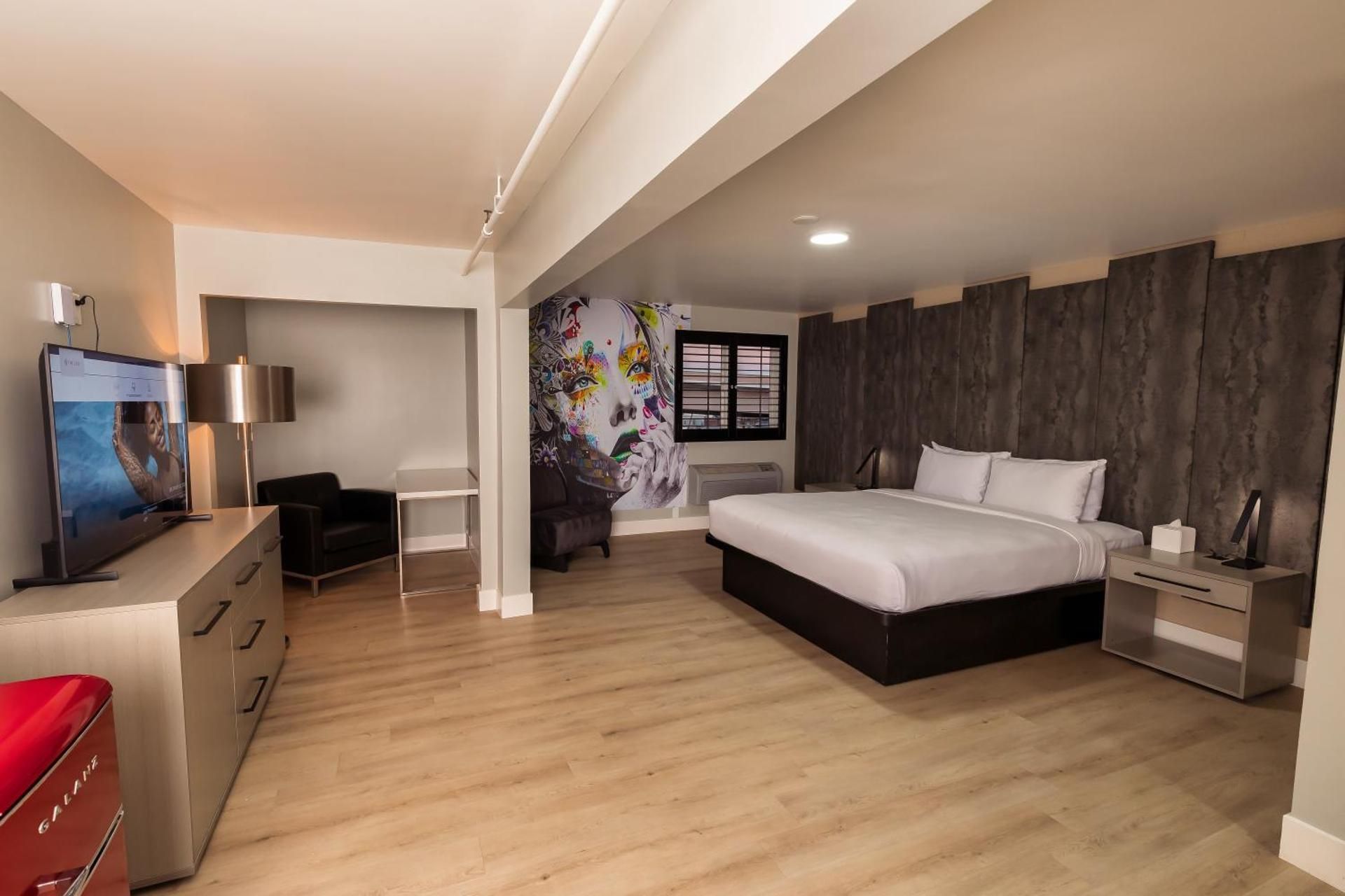 Boutique Suite
