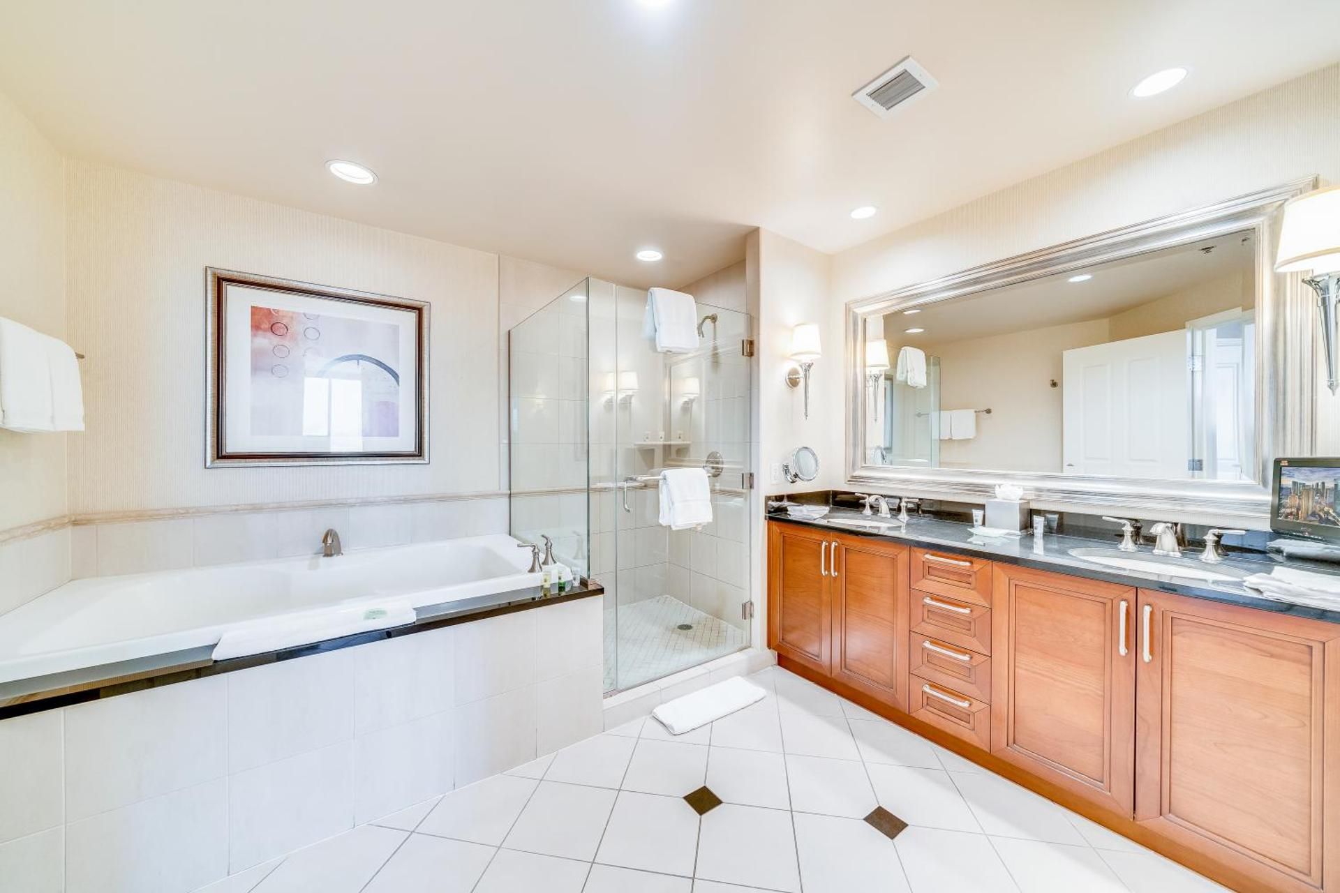 Deluxe Studio Elite Penthouse