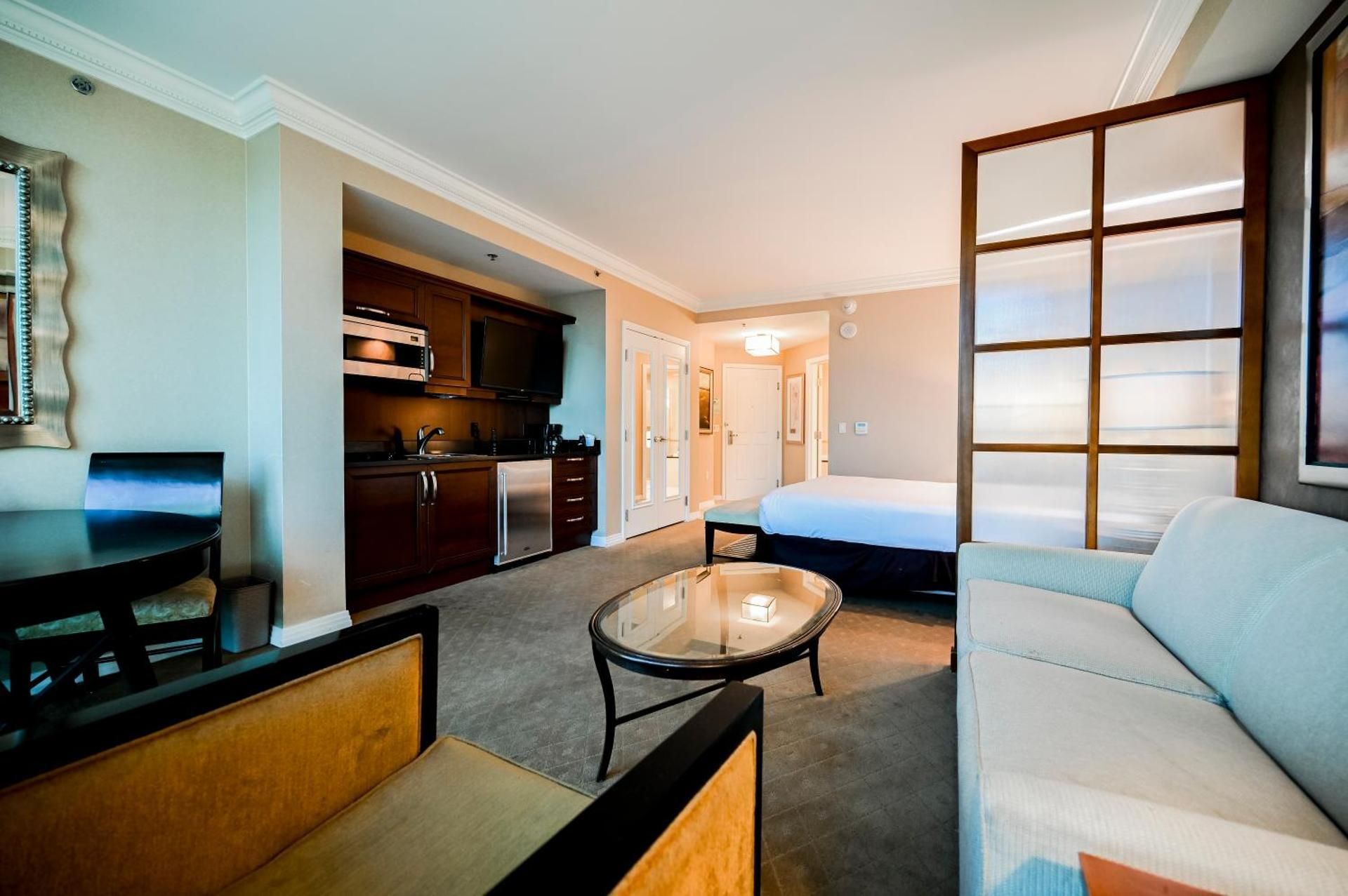 Two-Bedroom Studios - Strip View & Balcony