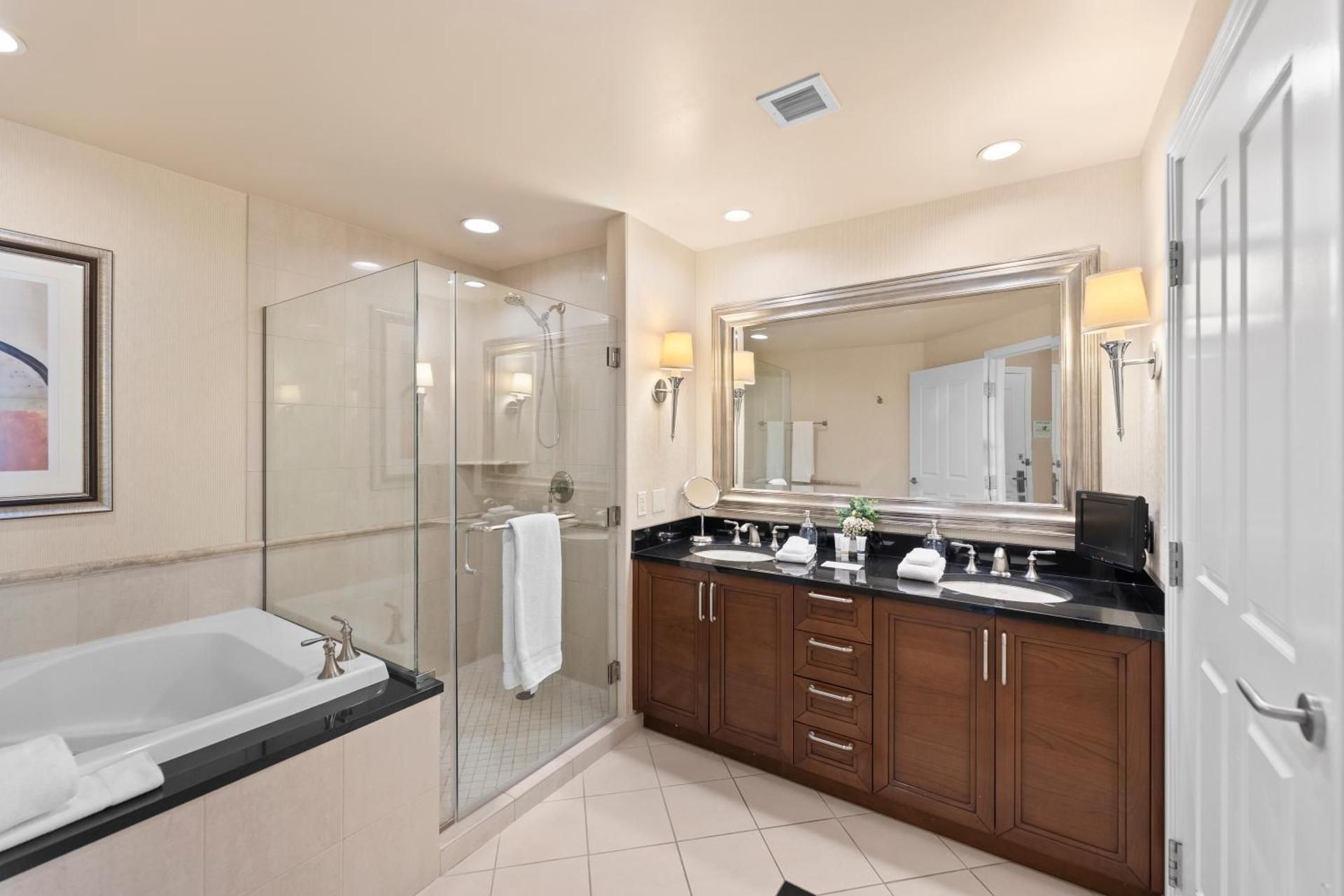 King Suite with Balcony