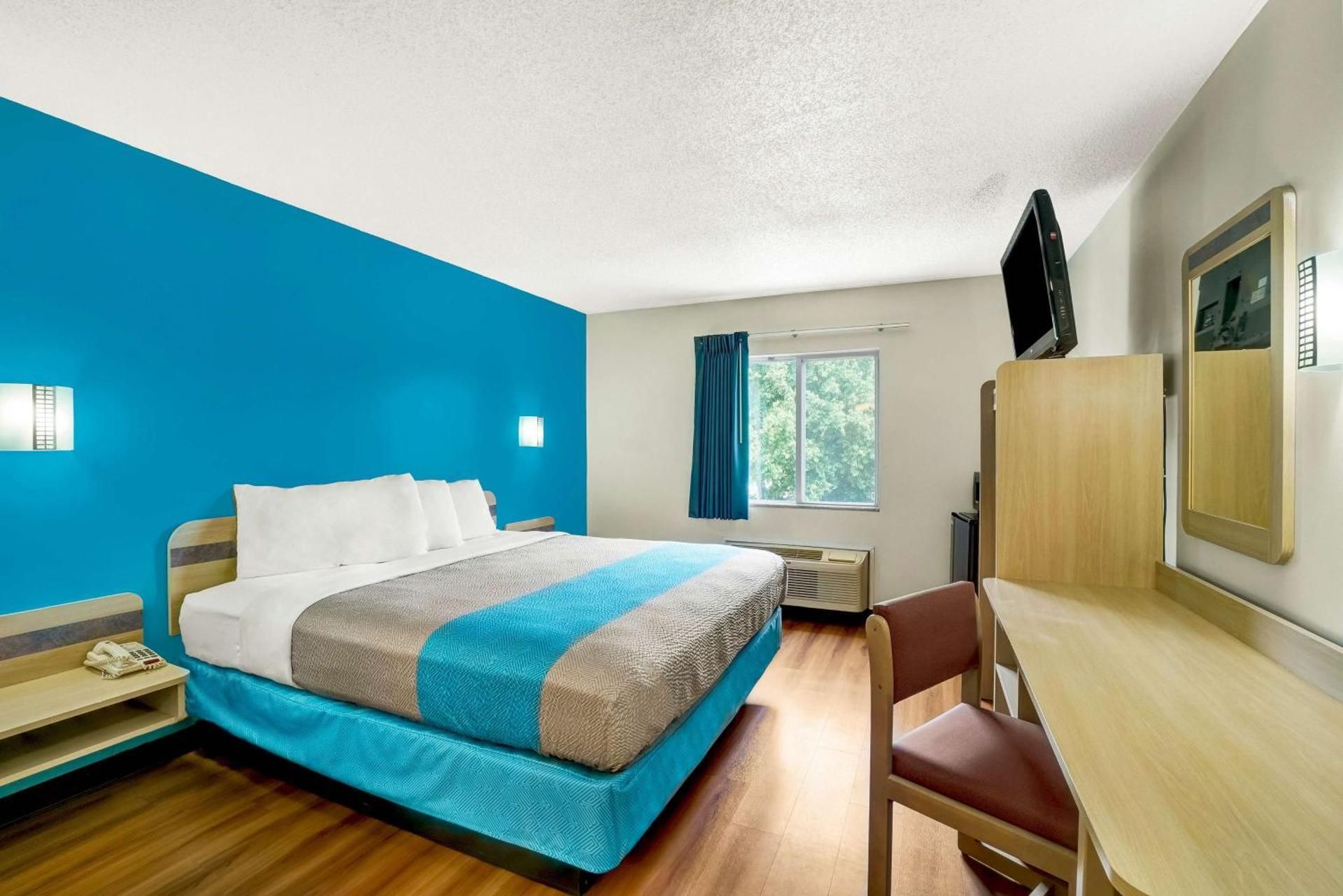 King Room - Disability Access