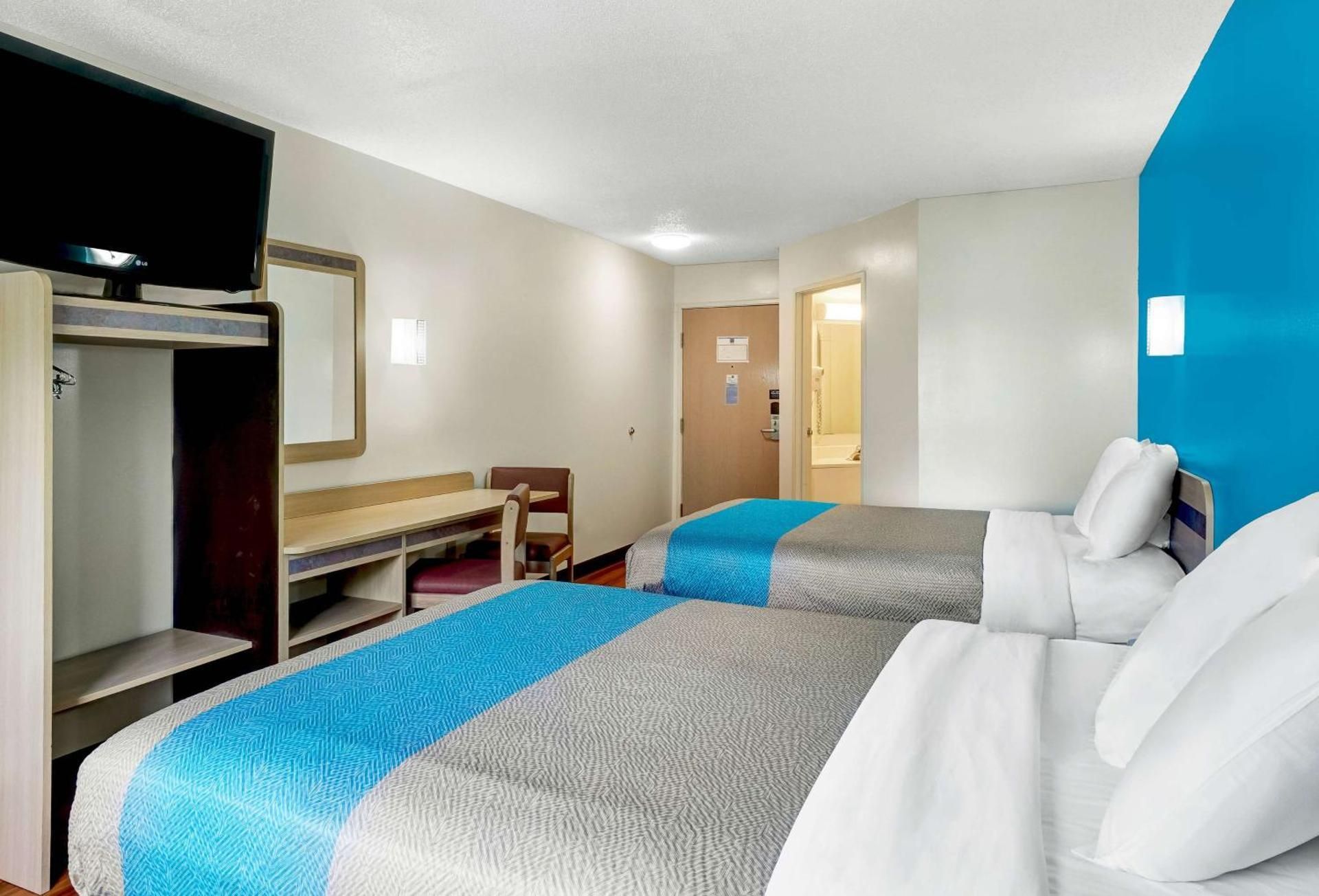 Quadruple Room - Non-Smoking