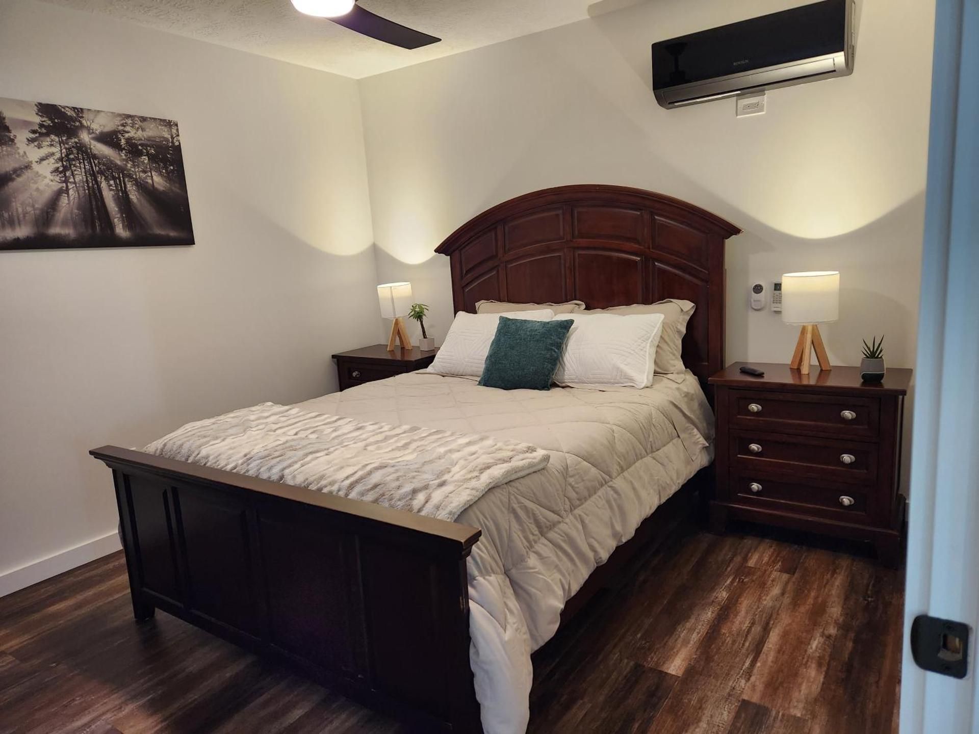 Queen Room
