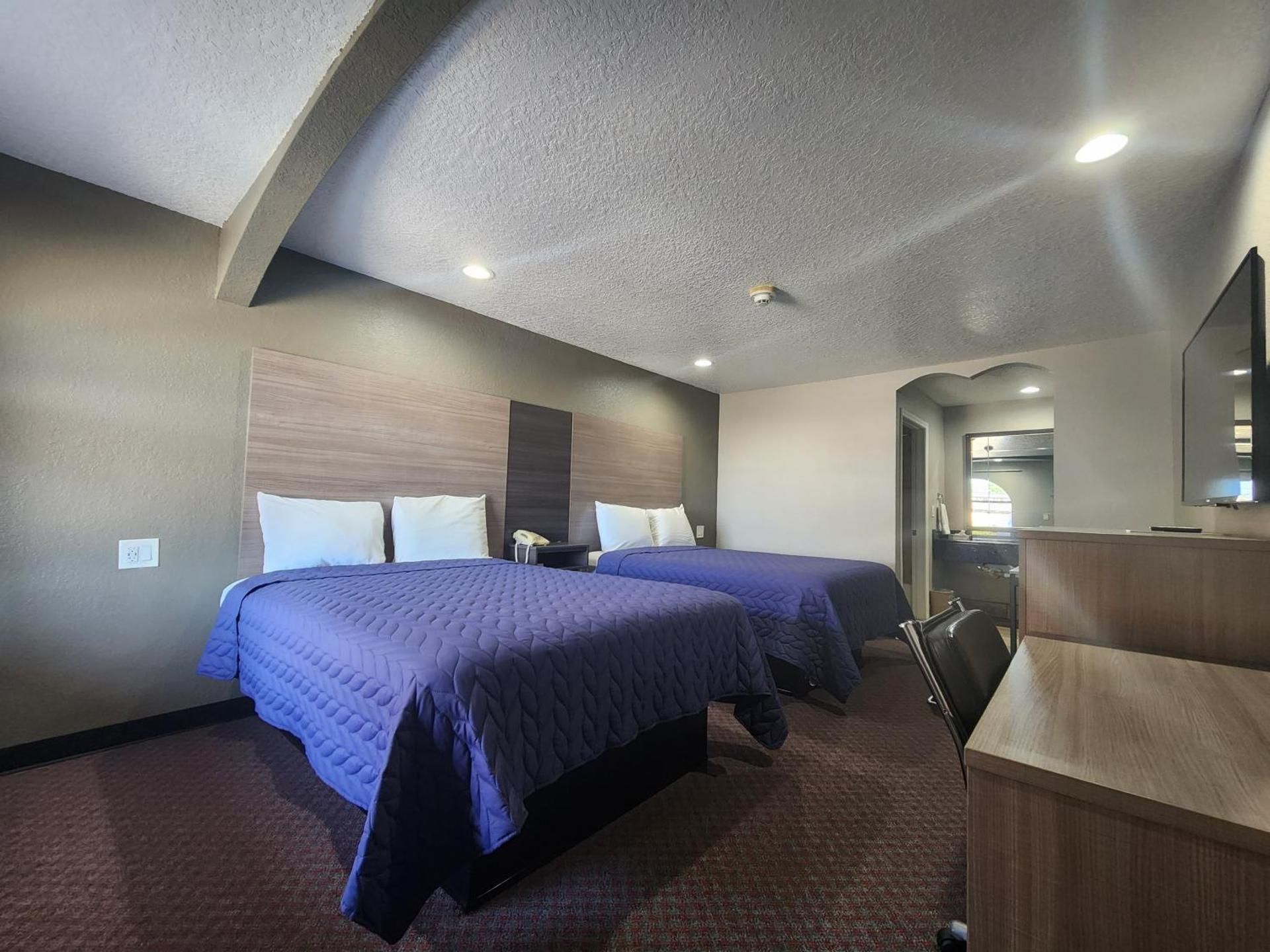 Queen Room with Two Queen Beds