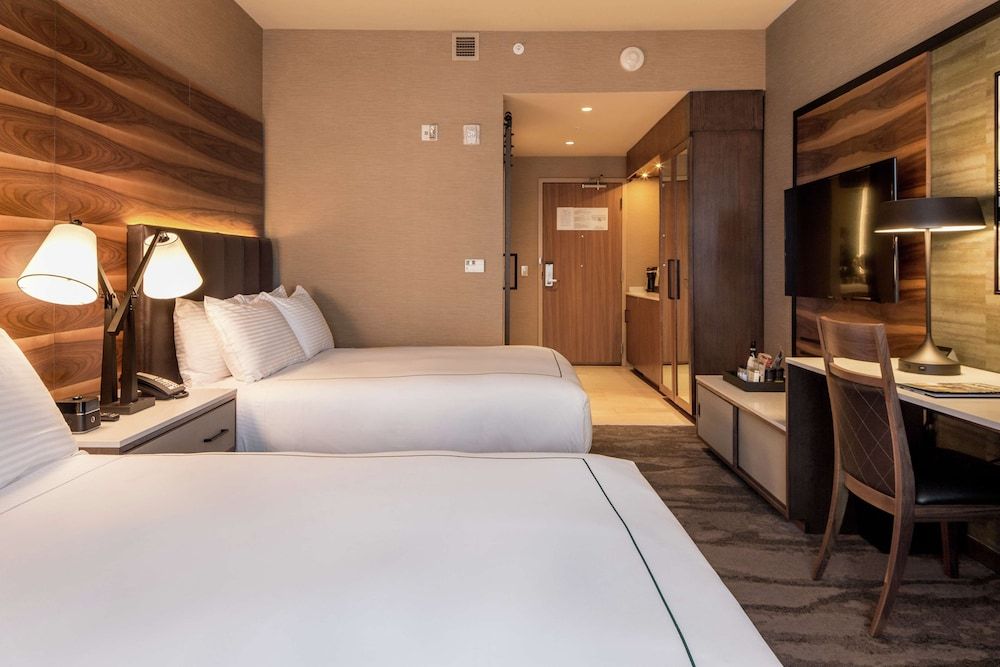Room, 2 Queen Beds, Accessible (Hearing)